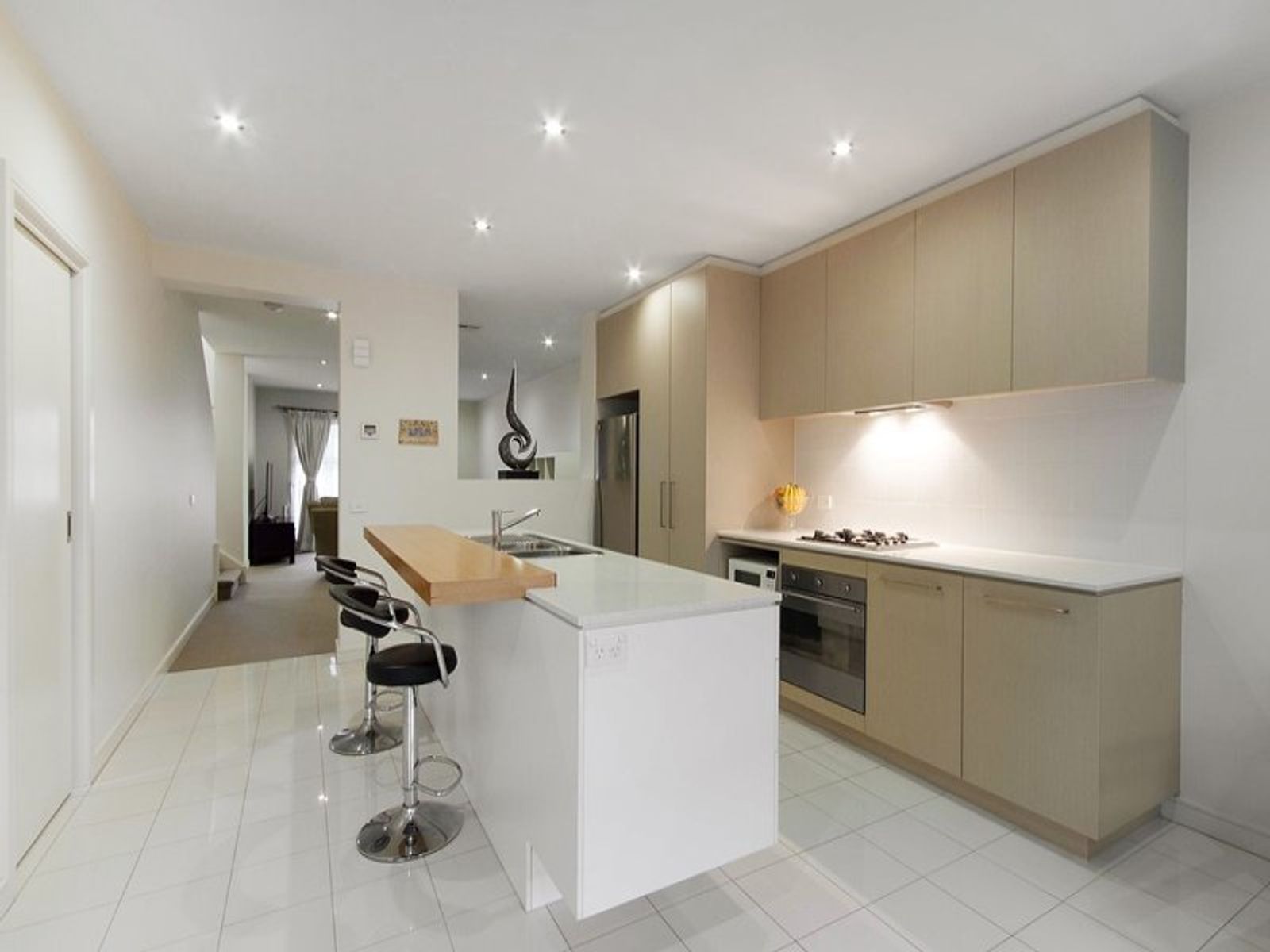 15 Paragon Way, Waterways, VIC 3195, Waterways - Thumbnail 3