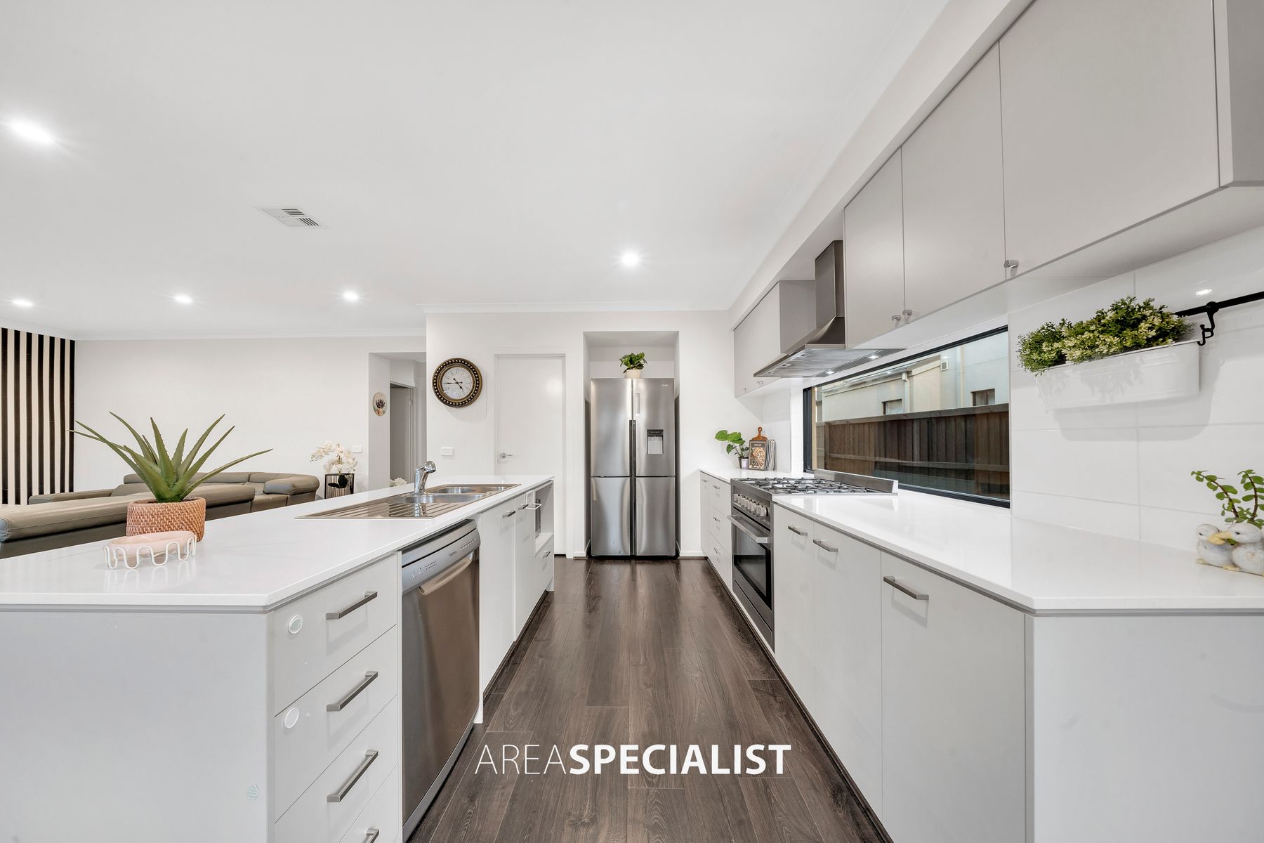 78 Smiths Lane, Clyde North, Clyde North - Thumbnail 7