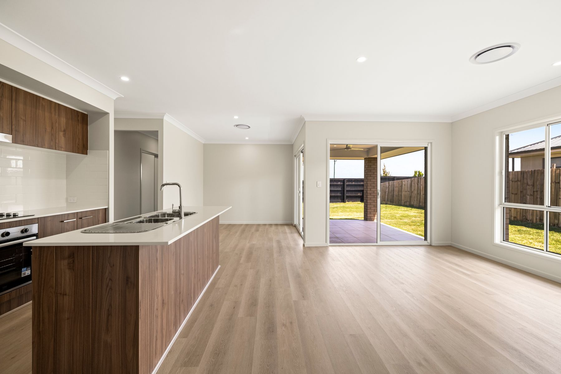 63 Jacana Street, Glenvale QLD 4350, Glenvale - Thumbnail 4