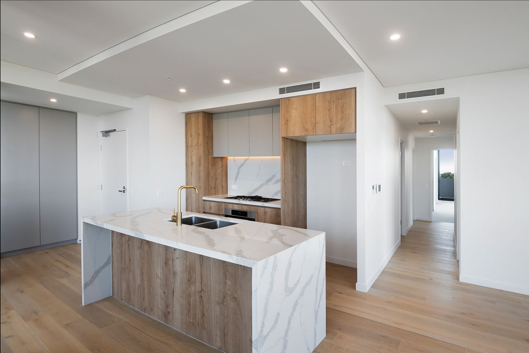 802/2 Oliver Road, Chatswood NSW 2067