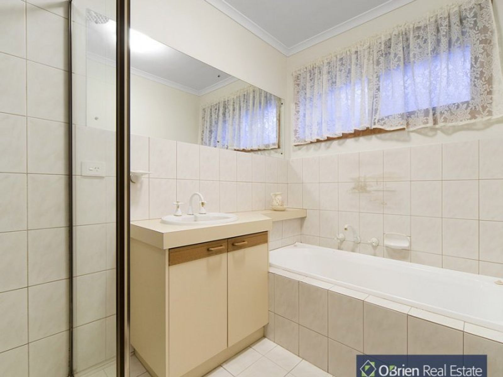 11 Chivell Close, Endeavour Hills, VIC 3802, Endeavour Hills - Thumbnail 7