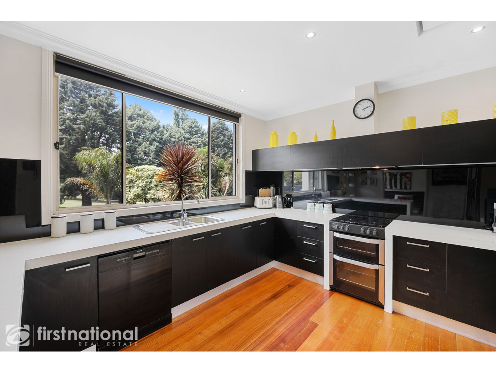 16 Sutton Street, Warragul, VIC 3820, Warragul - Thumbnail 5