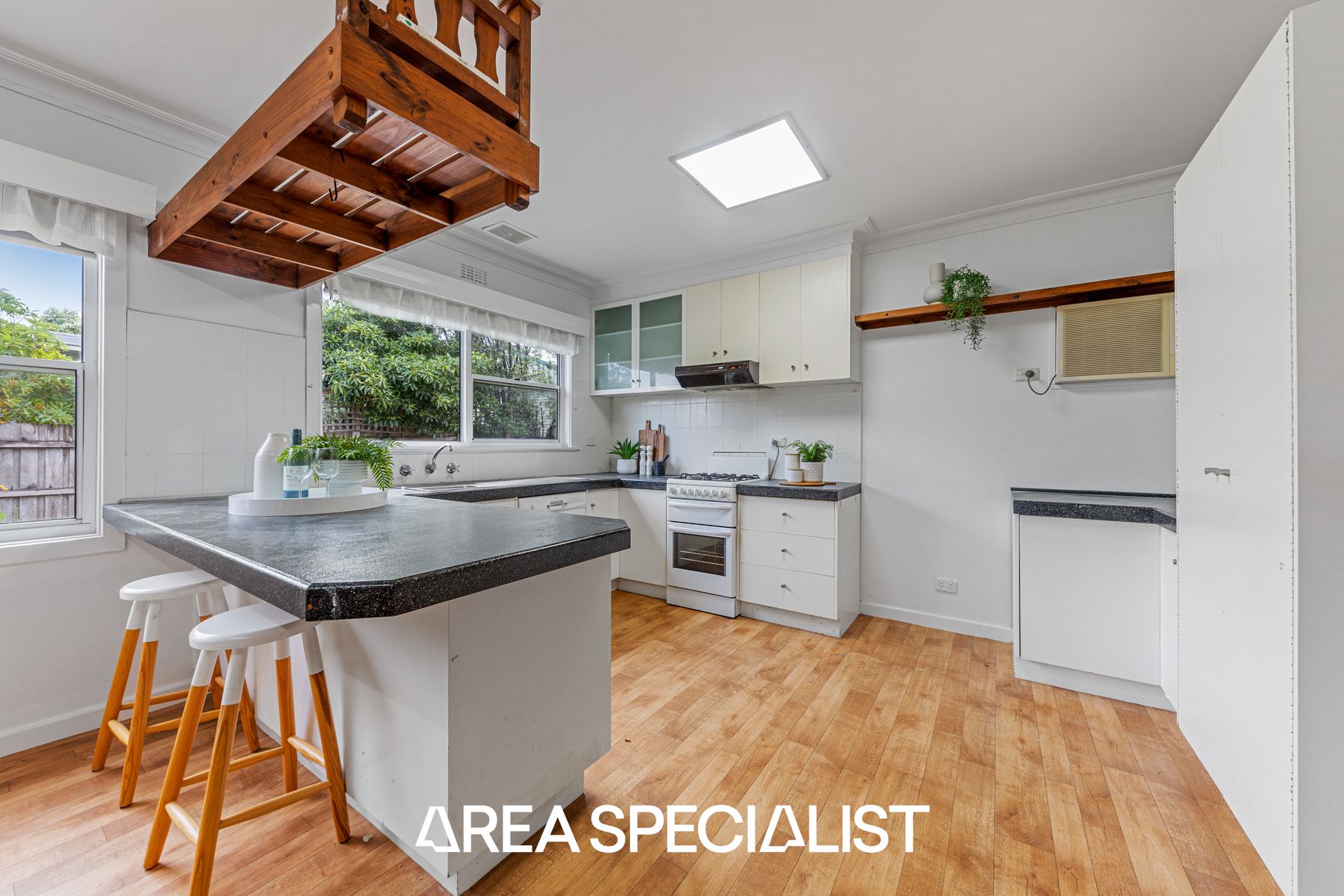 1/2 Anderson Street, Pakenham, VIC 3810, Pakenham - Thumbnail 2