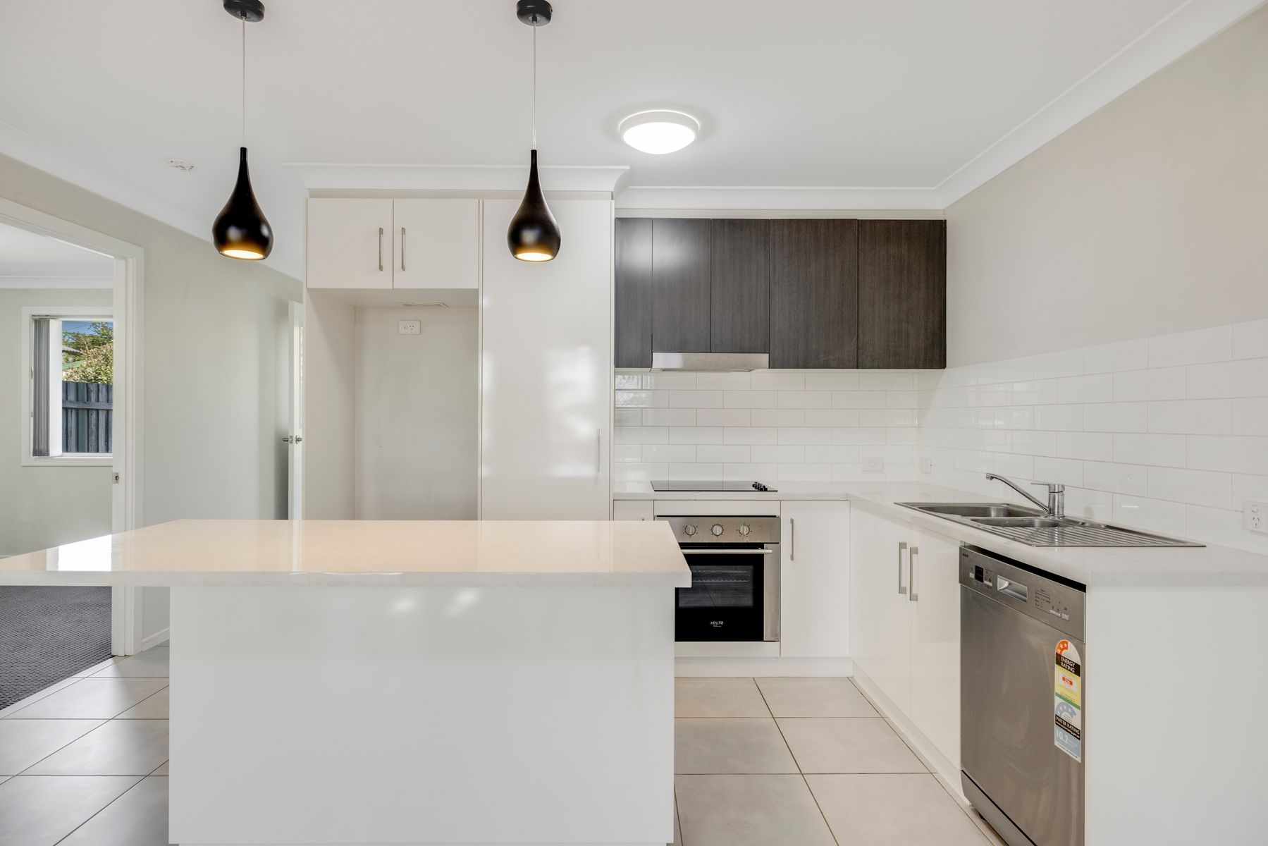 2/38 Stephen Street, South Toowoomba QLD 4350, South Toowoomba - Thumbnail 3