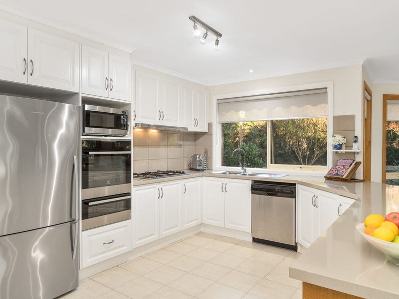 14 Morning Mist Court, Mornington, VIC 3931, Mornington - Thumbnail 3
