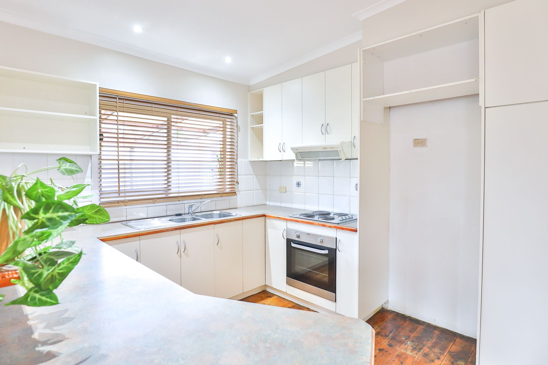 11 Thirteenth Street, Mildura - Thumbnail 2