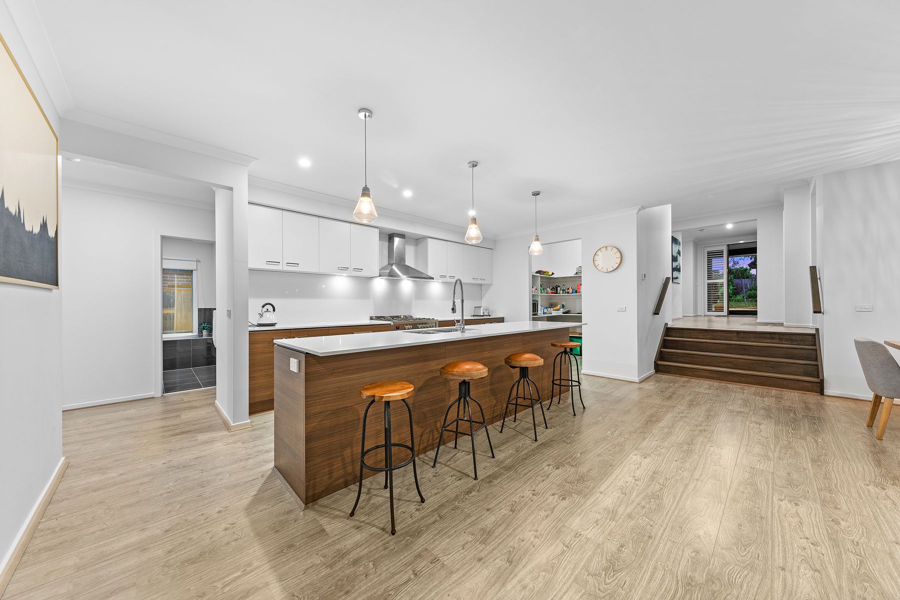 14 Grattan Way, Pakenham, VIC 3810, Pakenham - Thumbnail 4