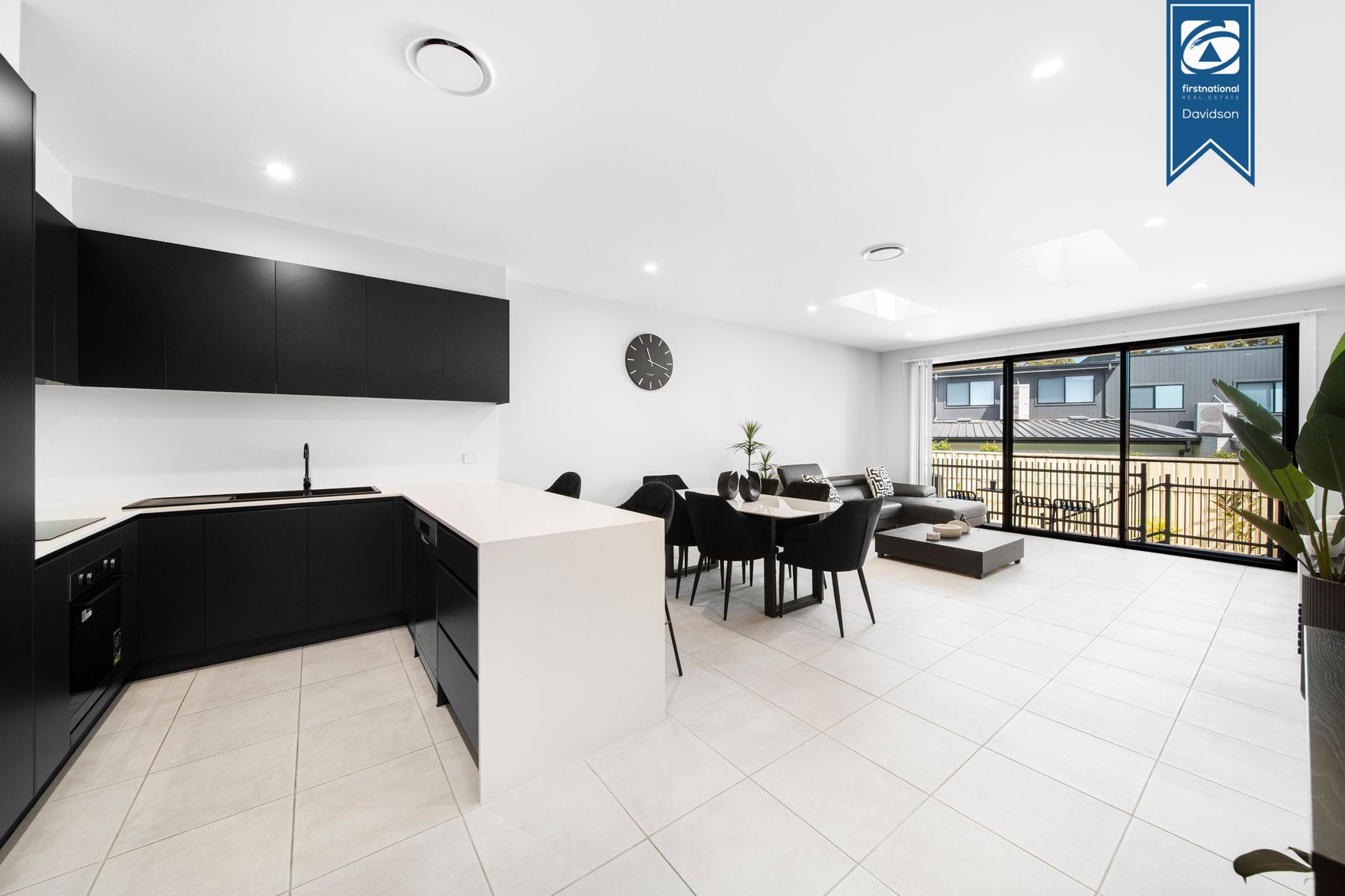 6b Templeton Crescent, Moorebank, NSW 2170, Moorebank - Thumbnail 2