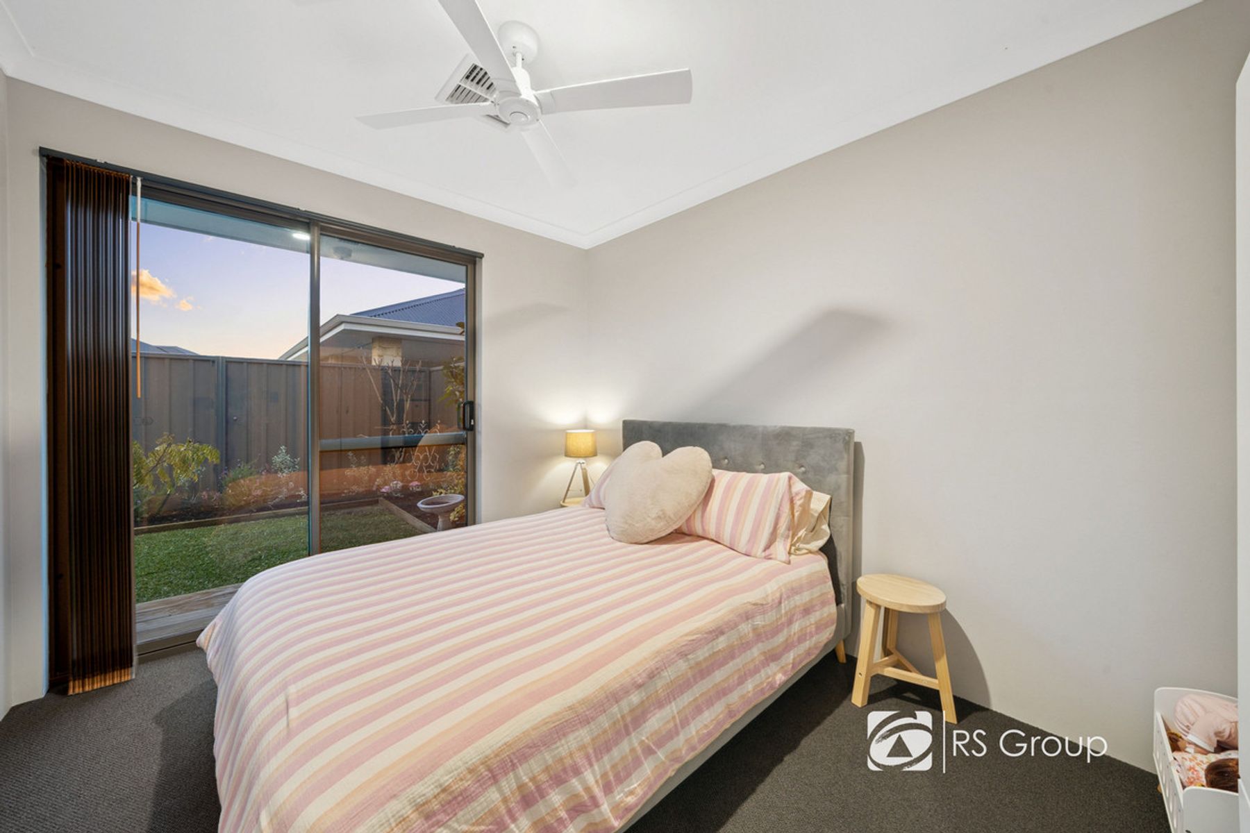 8 Breccia Grove, Piara Waters WA 6112, Piara Waters - Thumbnail 4