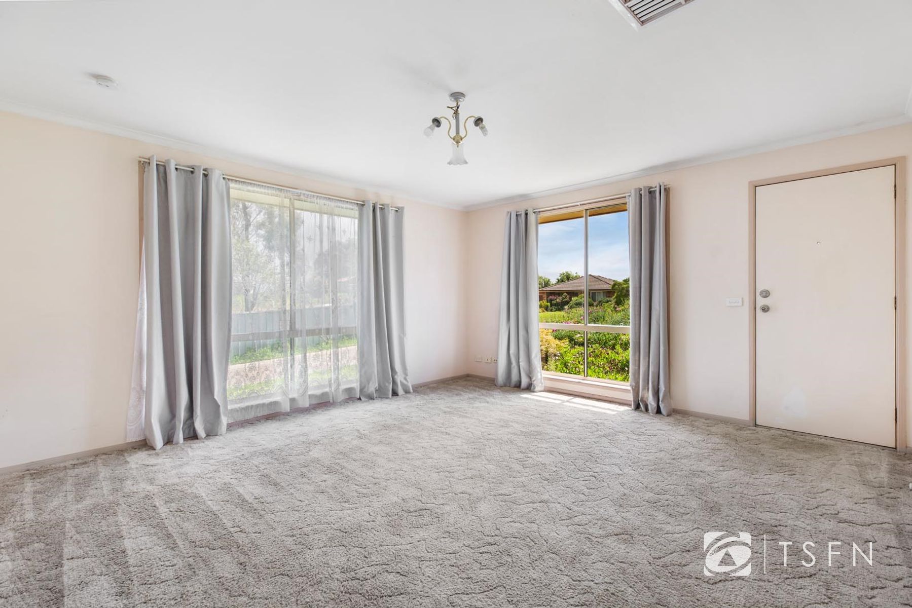 1/23 Sherwood Drive, Flora Hill VIC 3550, Flora Hill - Thumbnail 2