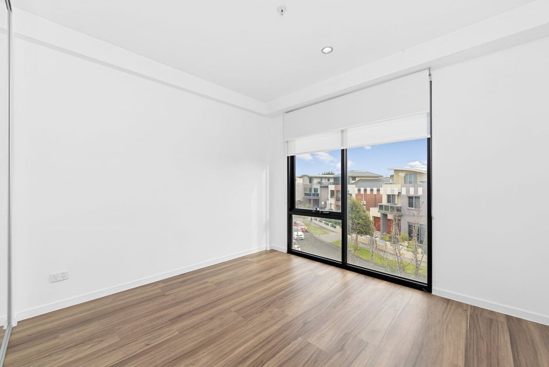 304/58 LA SCALA AVENUE, Maribyrnong VIC 3032, Maribyrnong - Thumbnail 4