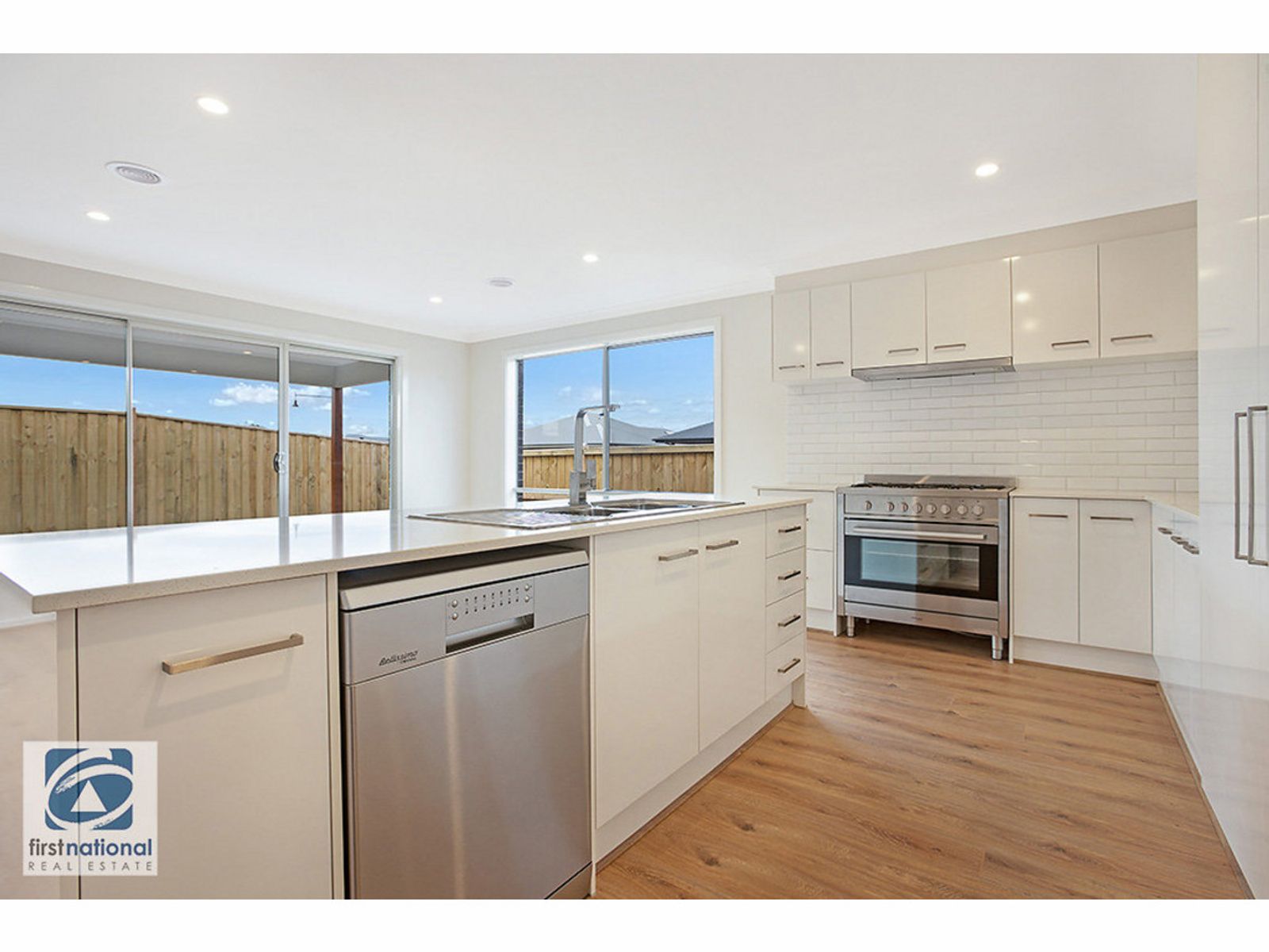 126 Twin Ranges Drive, Warragul, VIC 3820, Warragul - Thumbnail 5