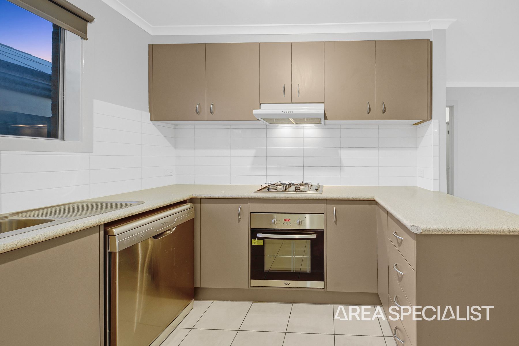 7 Watagan St, Tarneit VIC 3029 07
