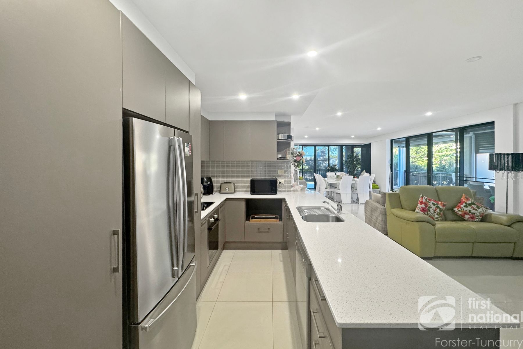 1/14 Wharf Street, Tuncurry NSW 2428, Tuncurry - Thumbnail 3
