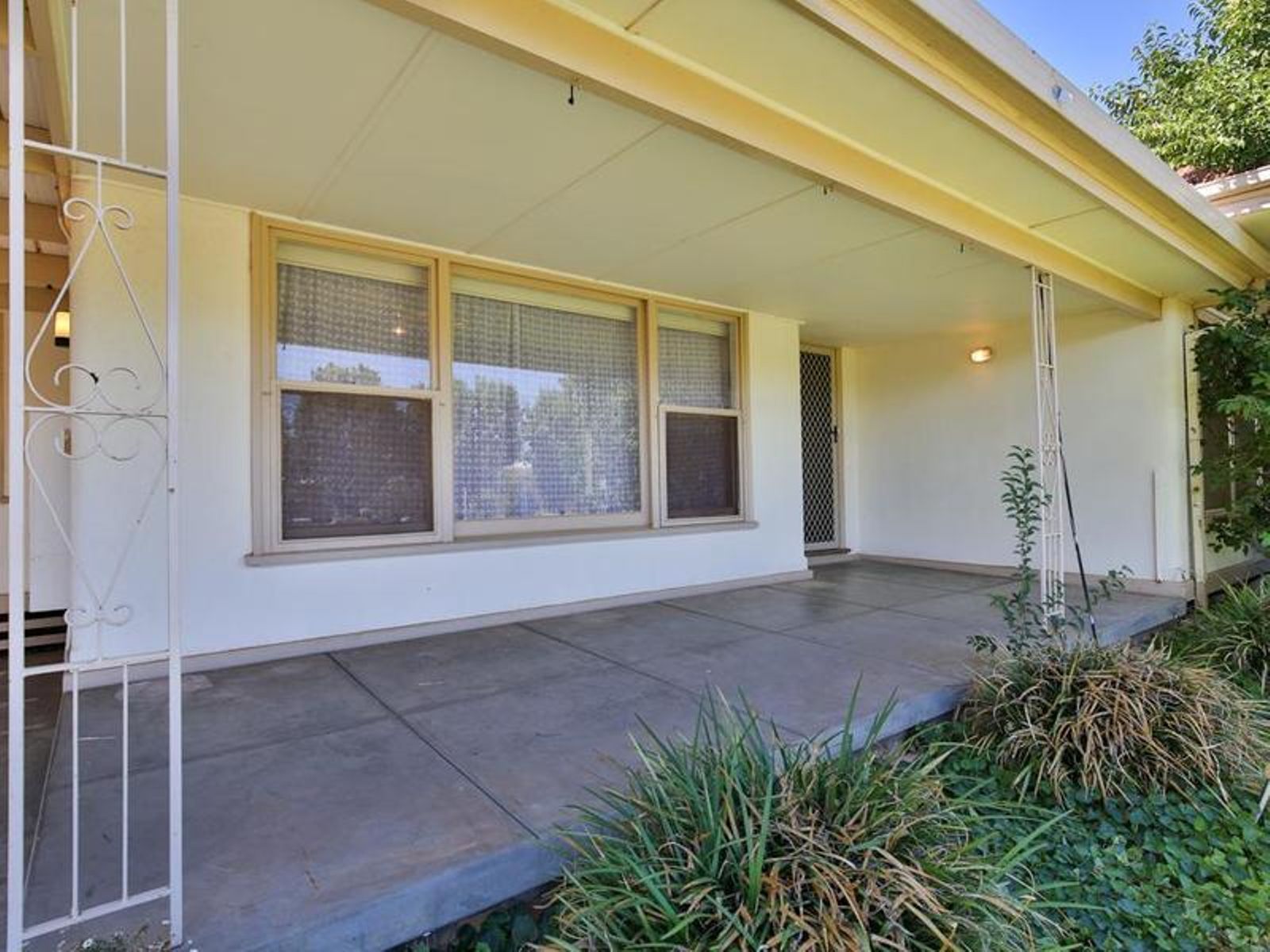 14 Bowen Crescent, Mildura - Thumbnail 2