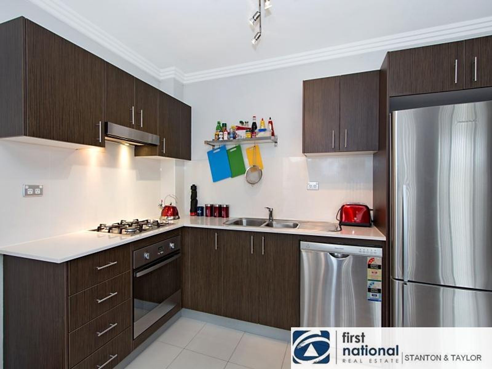 6/13-19 Robert Street, Penrith - Thumbnail 2