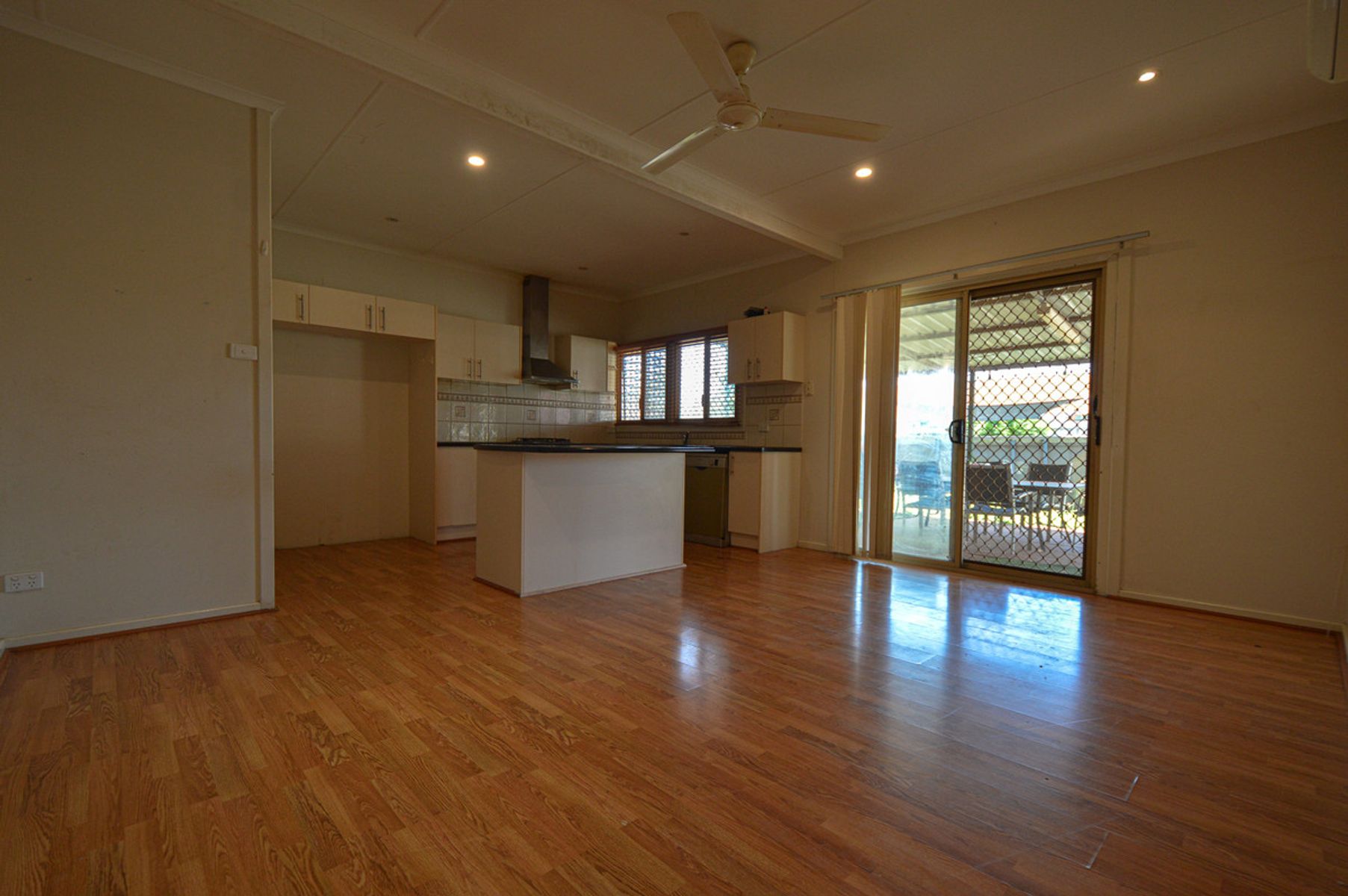 10 Koombana Avenue, South Hedland WA 6722, South Hedland - Thumbnail 4