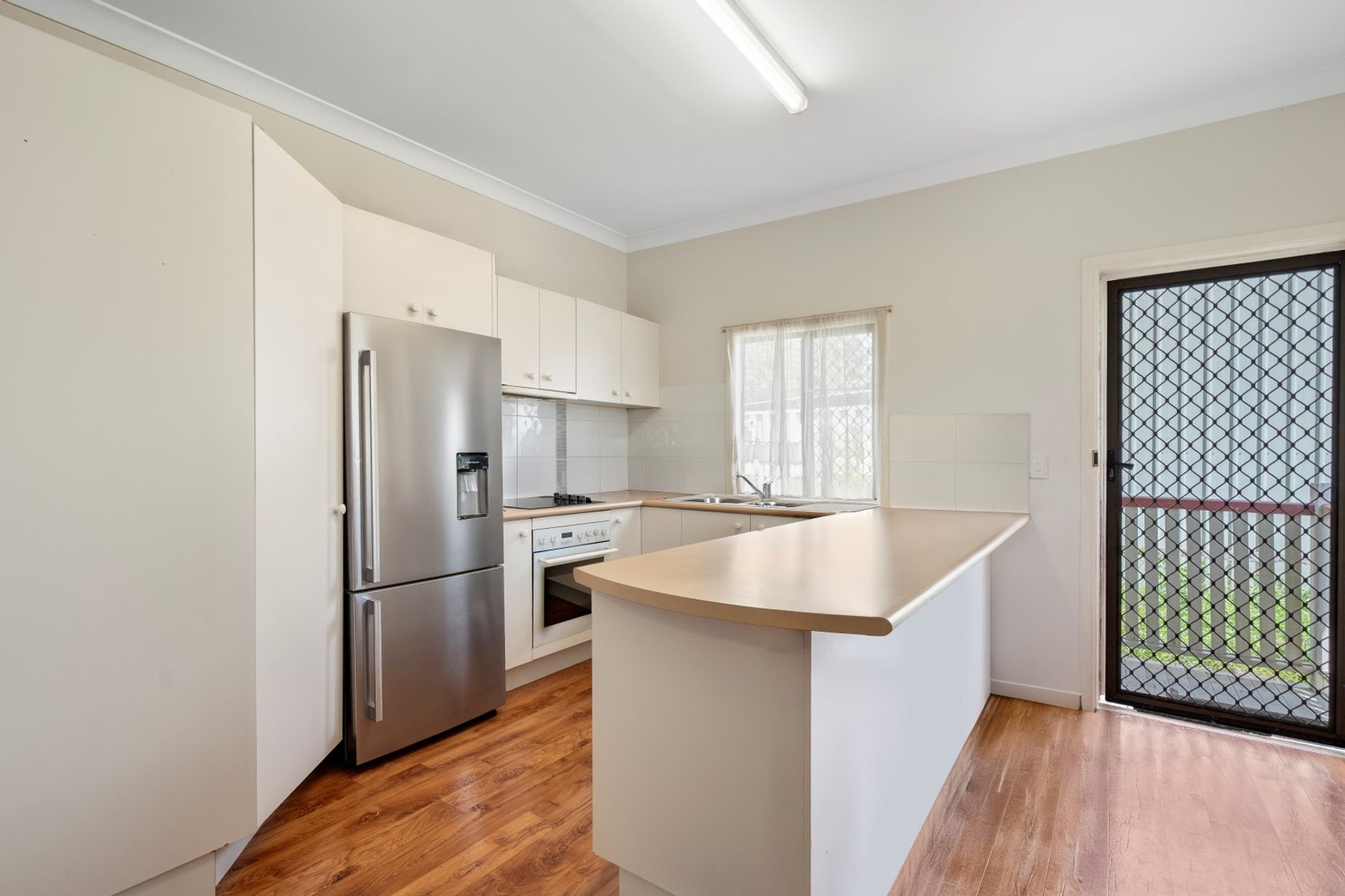 16 Kitchener Street, Booval QLD 4304, Booval - Thumbnail 3