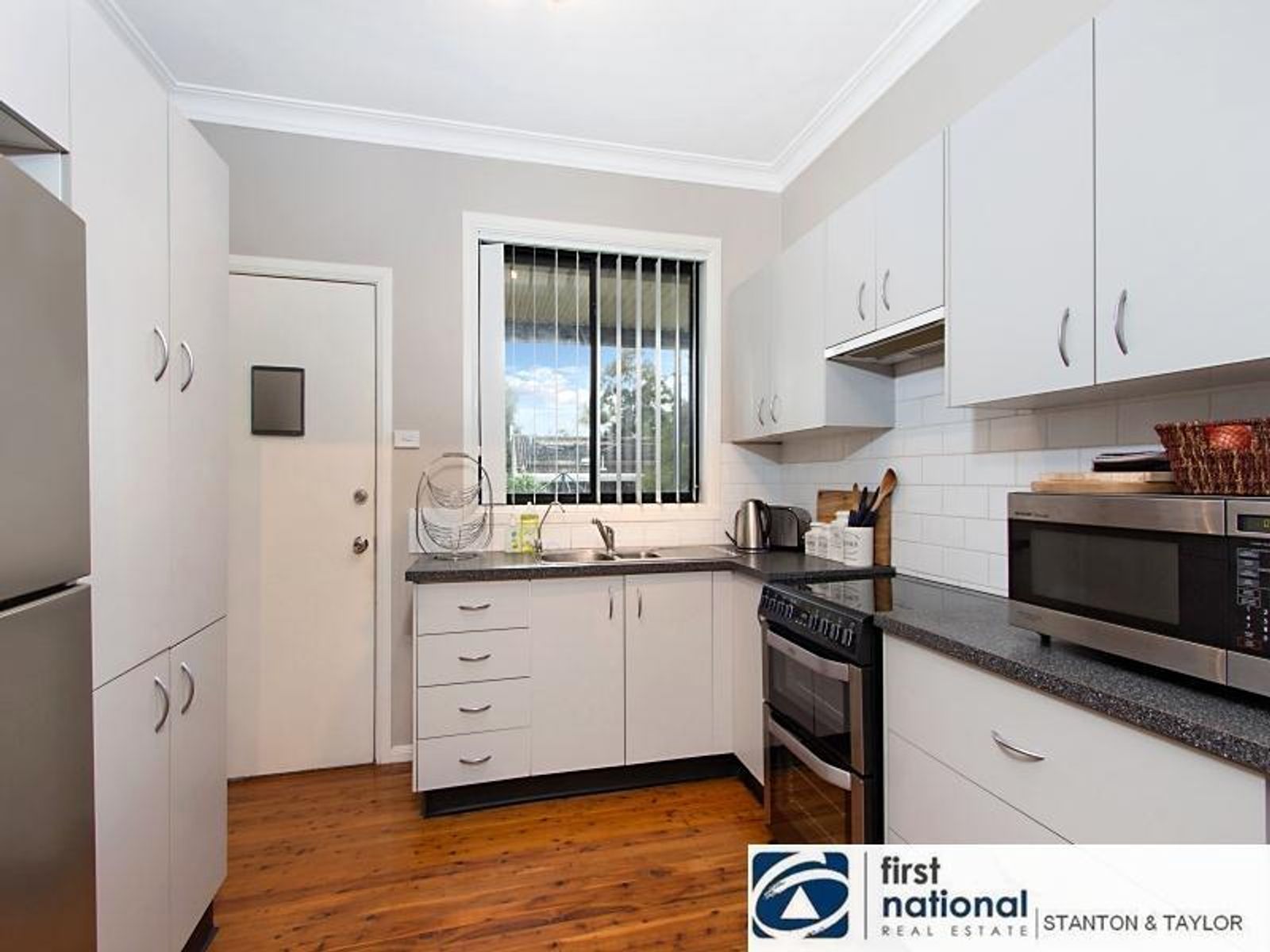 8 Elliott Street, Kingswood - Thumbnail 8