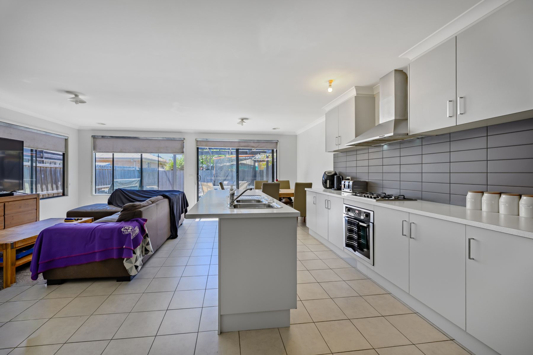 39 Pettitt Crescent, Norlane, VIC 3214, Norlane - Thumbnail 3