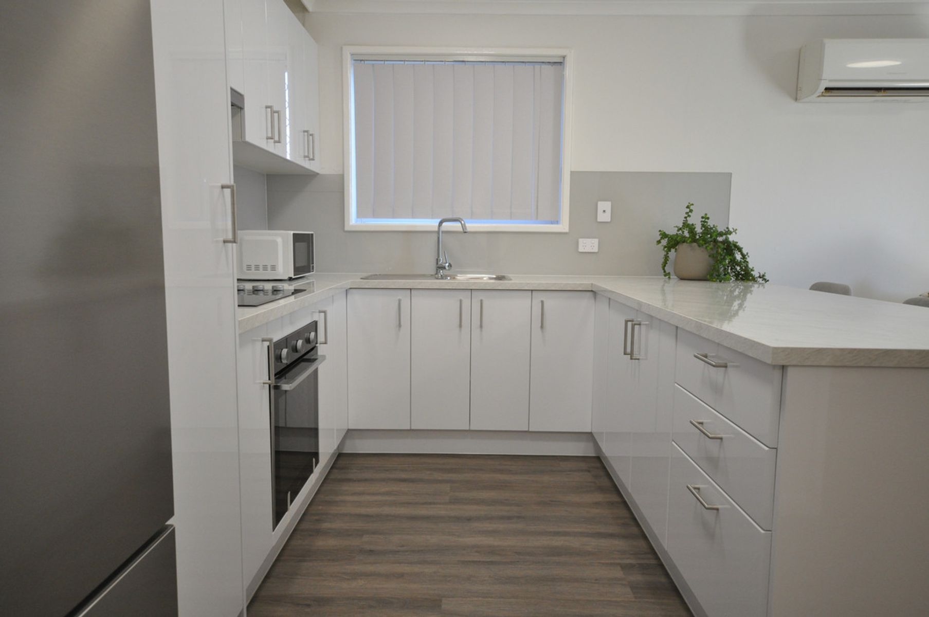 14C Yanderra Crescent, South Hedland WA 6722, South Hedland - Thumbnail 3