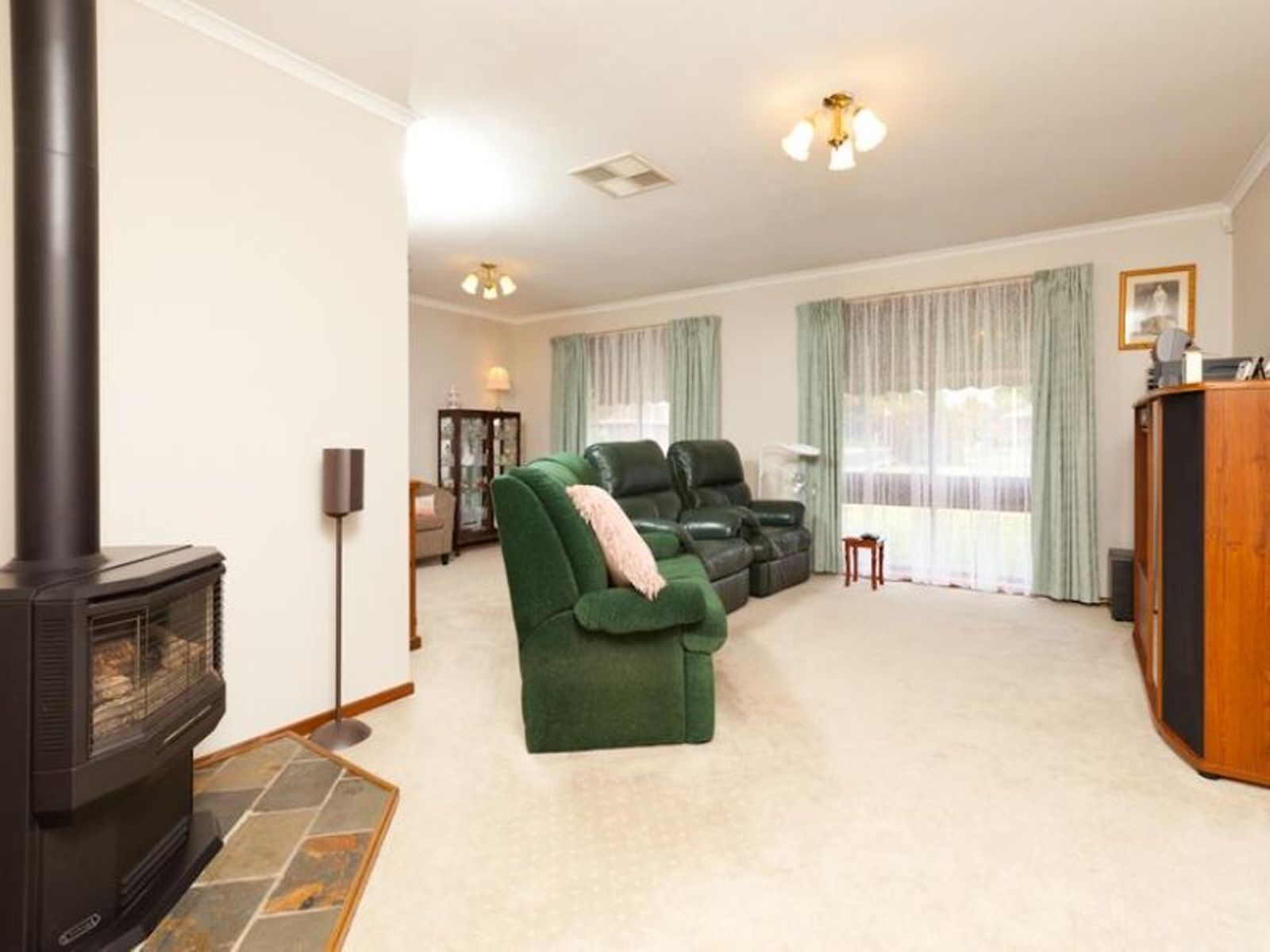 9 Trafalgar Drive, Mildura - Thumbnail 2