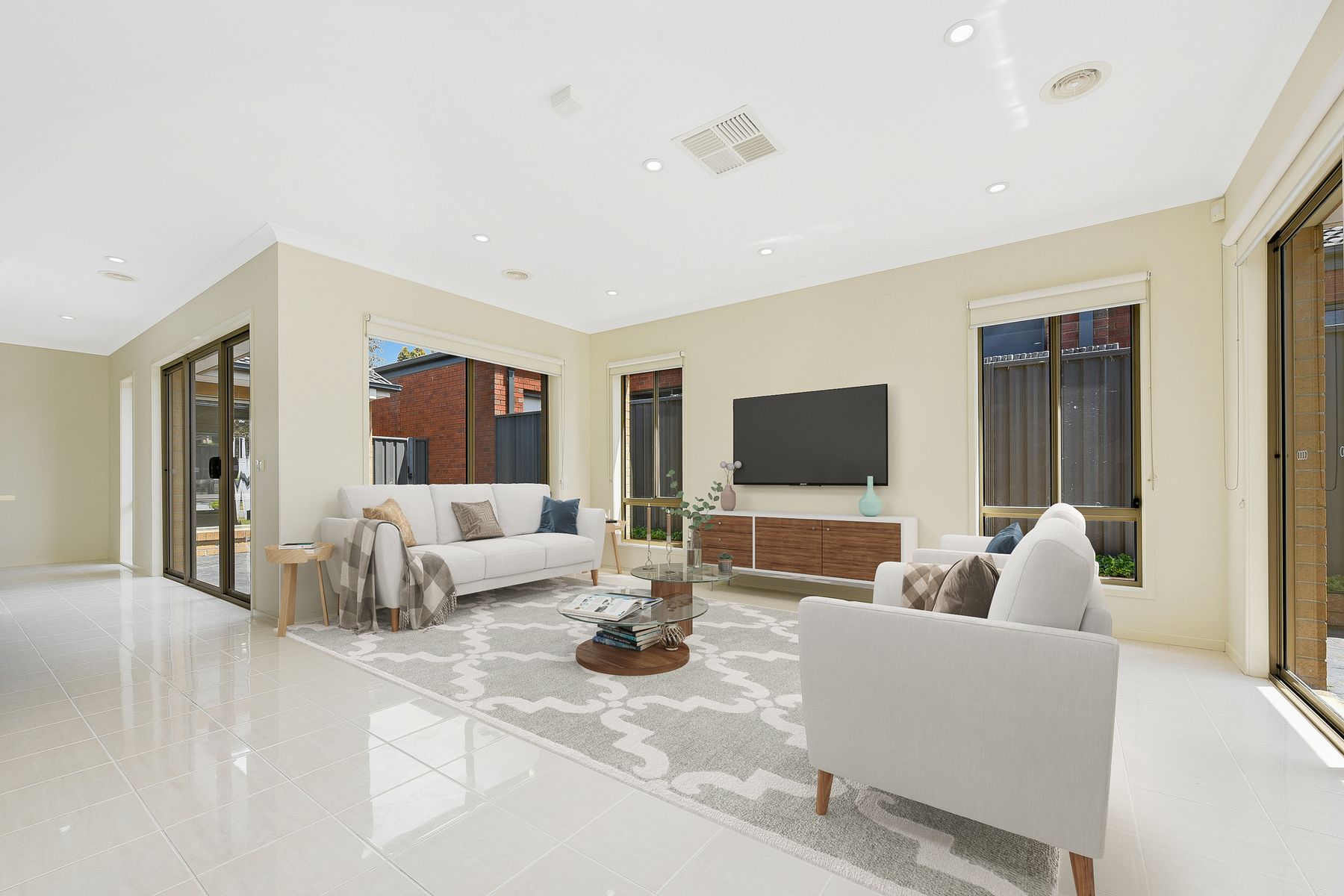 6 Sabel Drive, Cranbourne North, VIC 3977, Cranbourne North - Thumbnail 4