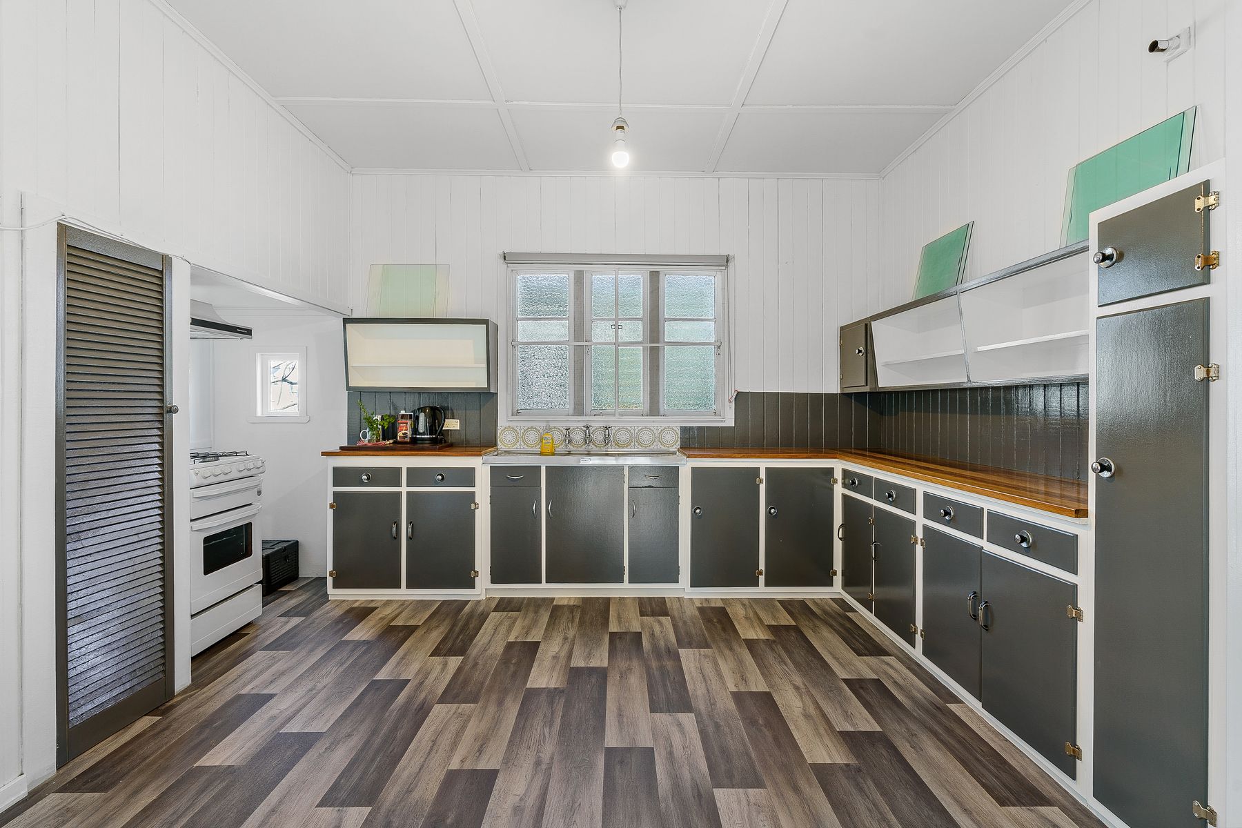 38 Cay Street, Newtown QLD 4350, Newtown - Thumbnail 2