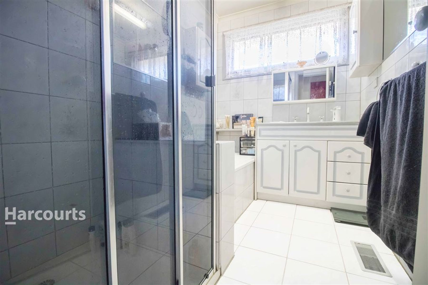 3 Millswyn Avenue, Hampton Park, VIC 3976, Hampton Park - Thumbnail 5