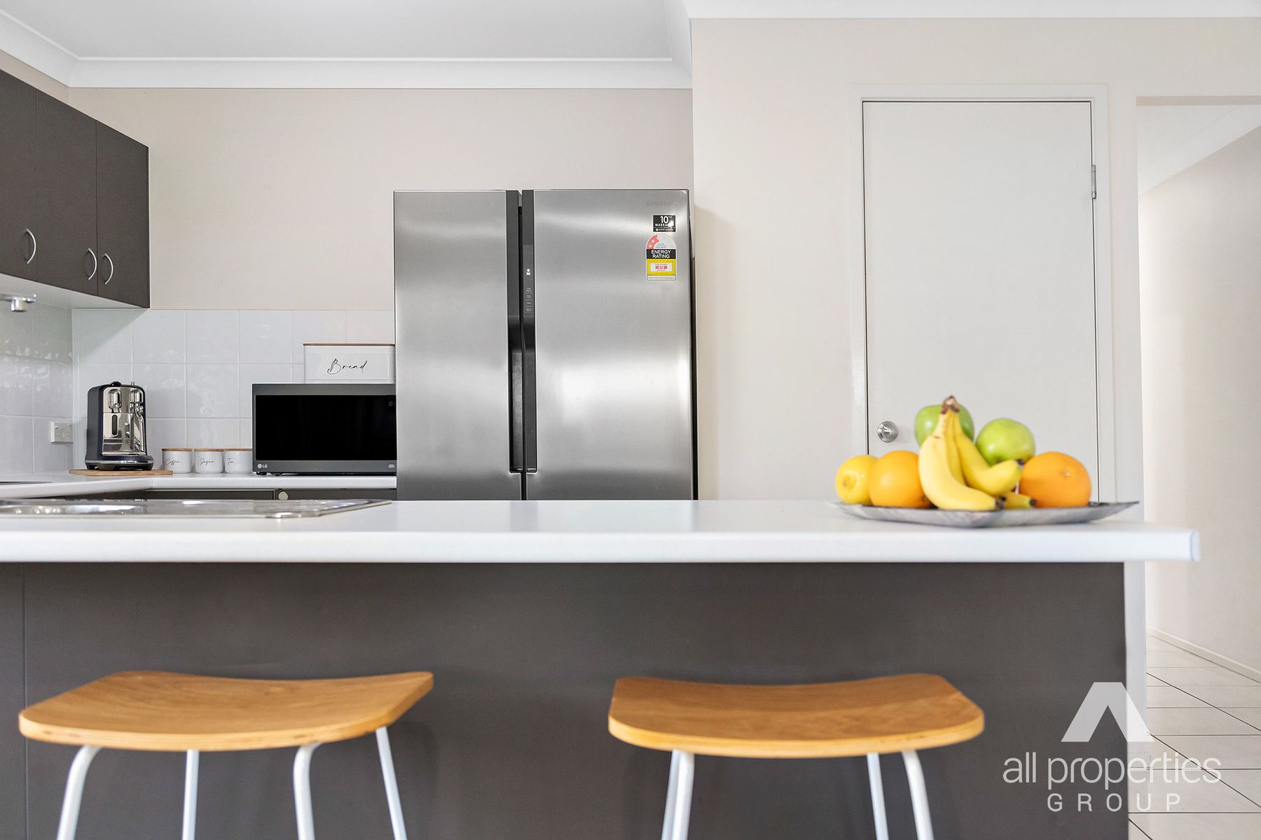 4 Tenielle Street, Boronia Heights QLD 4124, Boronia Heights - Thumbnail 2