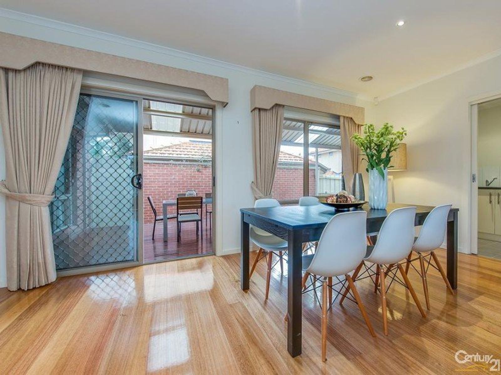 3 Travers Crescent, Burwood East, VIC 3151, Burwood East - Thumbnail 4