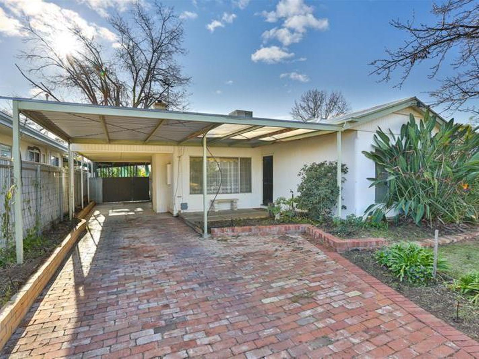 39 McKendrick Avenue, Mildura - Image 1