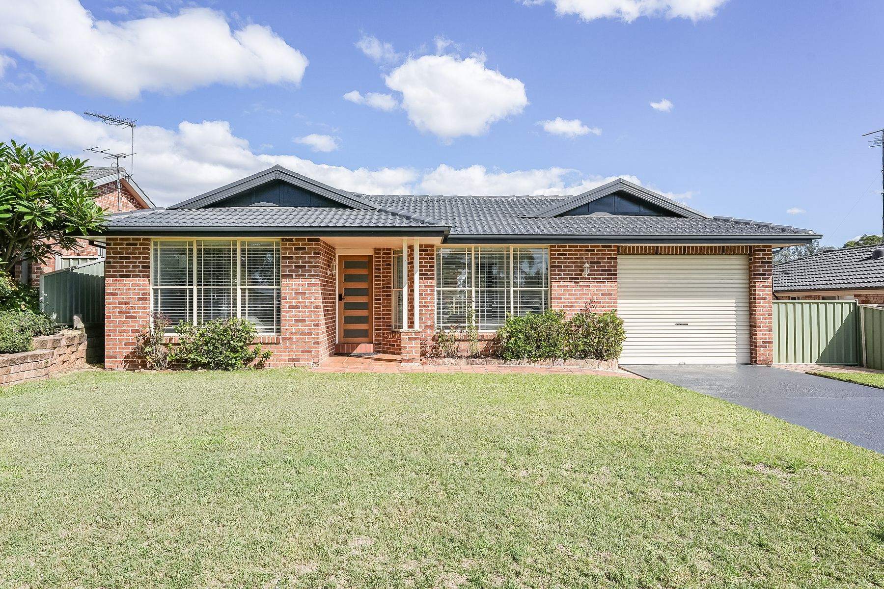 13 Todd Place, Mount Annan NSW 2567, Mount Annan - Thumbnail 2