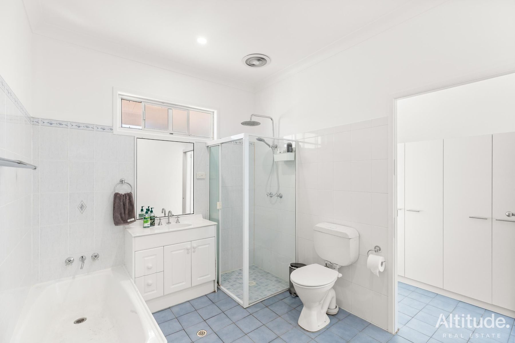 36 St Johns Drive, Croudace Bay, NSW 2280, Croudace Bay - Thumbnail 7