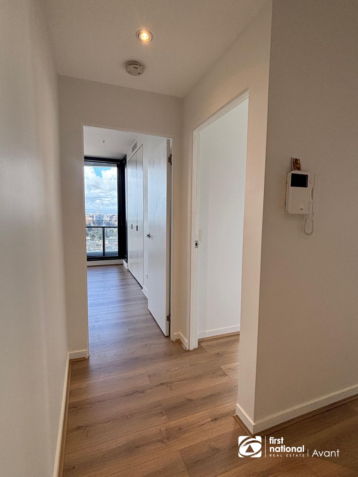 2213/551 Swanston Street, Carlton VIC 3053, Carlton - Thumbnail 7