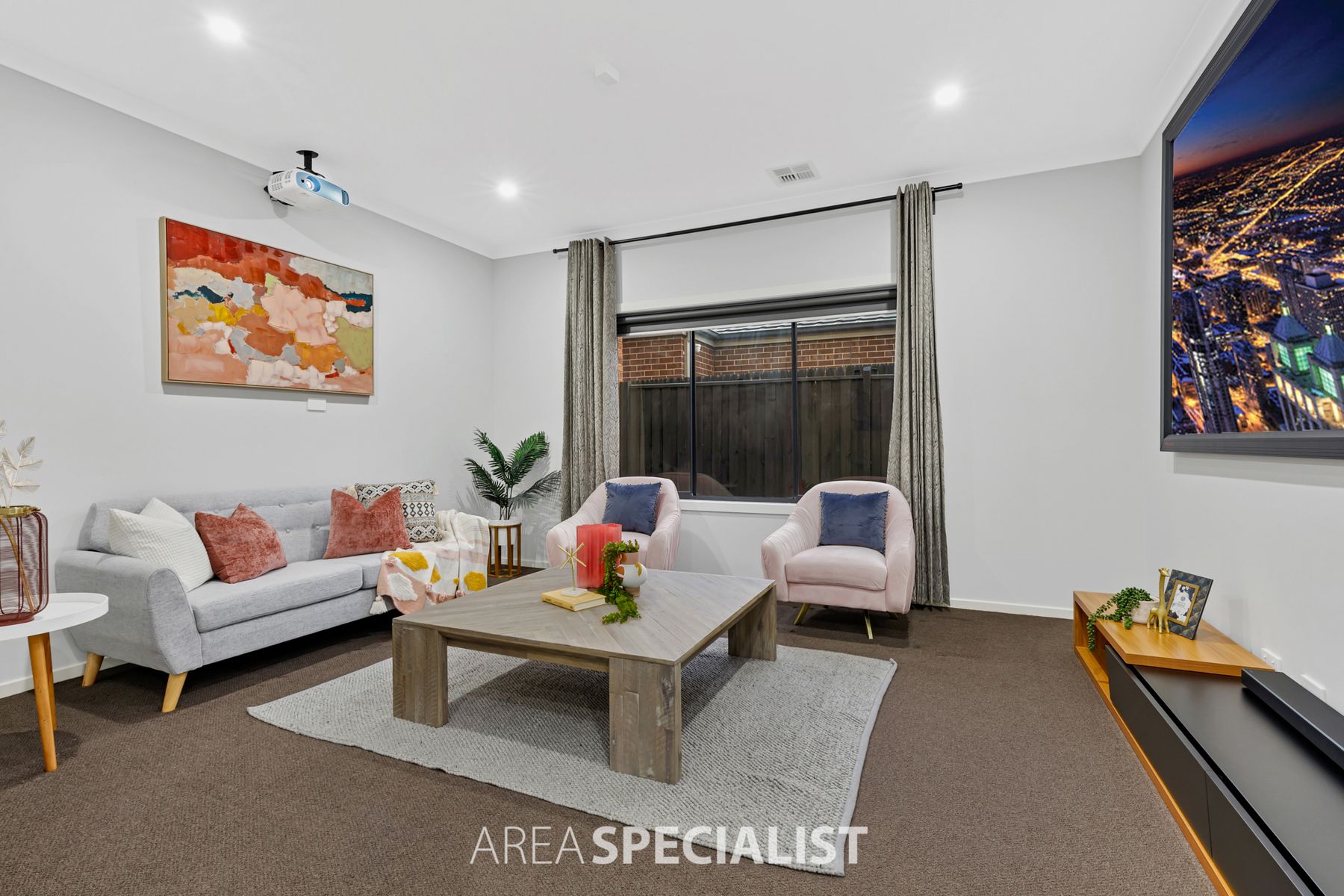 52 Seahawk Crescent, Clyde North, VIC 3978, Clyde North - Thumbnail 3