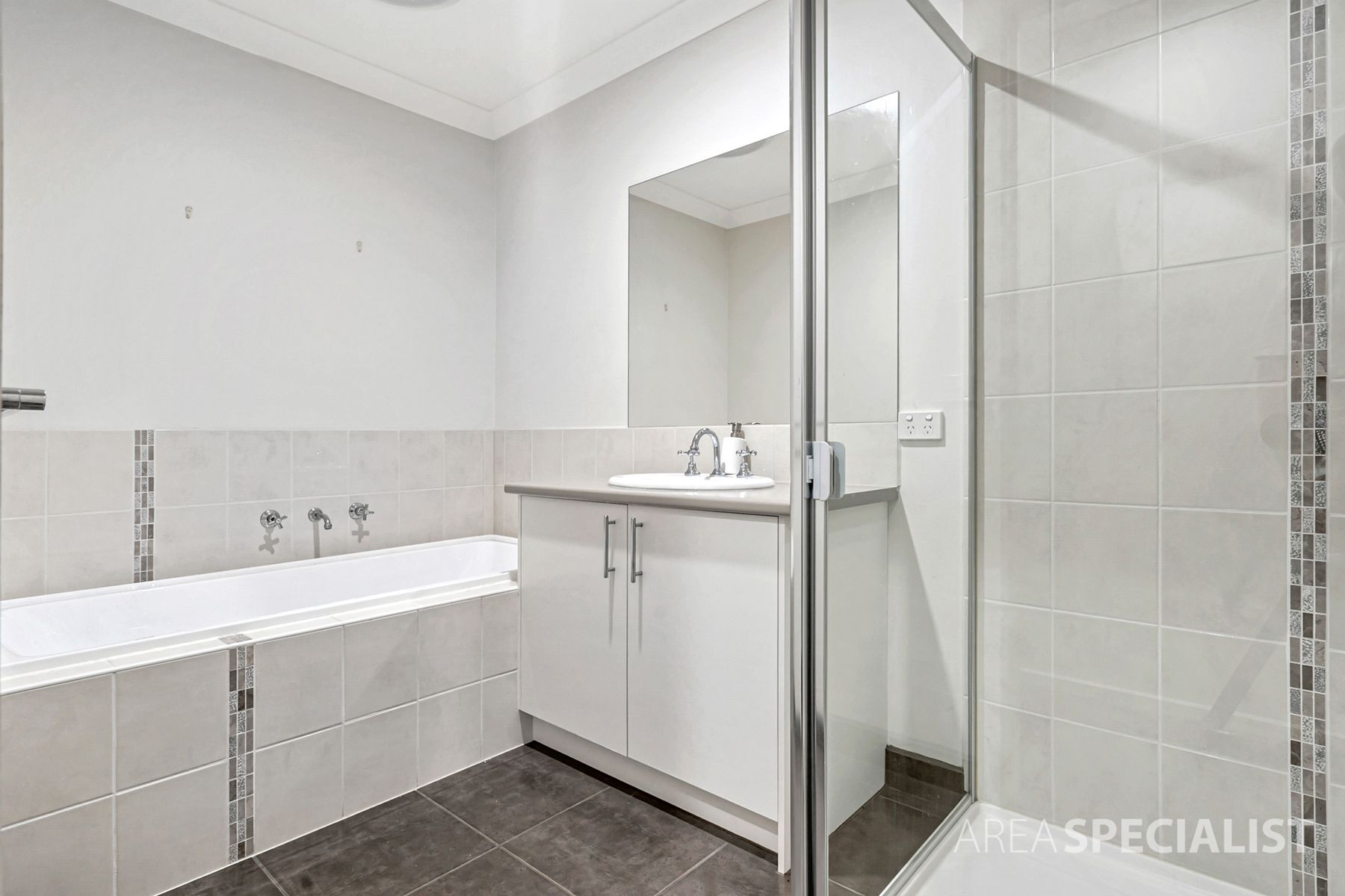 34 Valencia Circuit, Cranbourne, VIC 3977, Cranbourne - Thumbnail 5