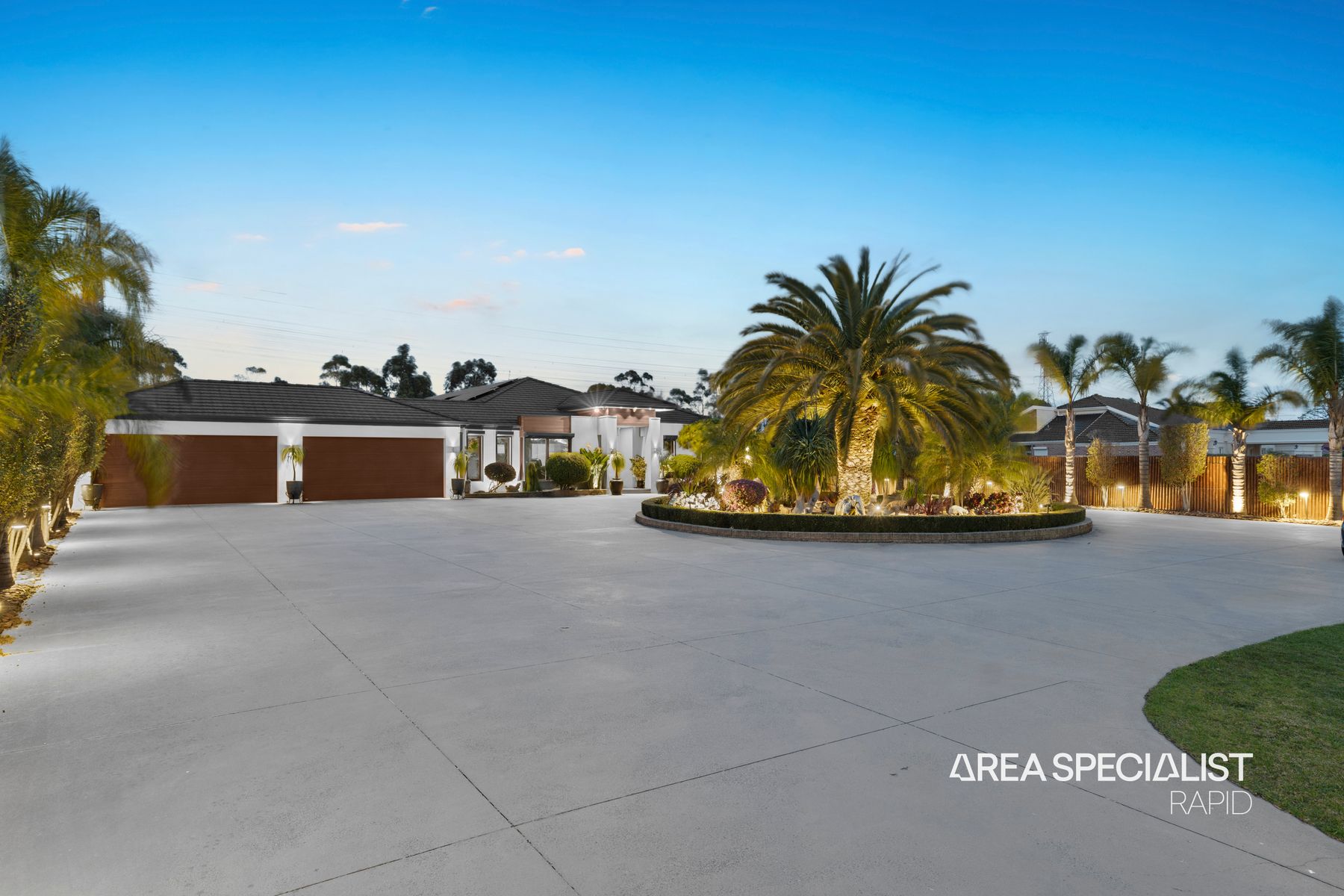4 The Grove, Hampton Park, VIC 3976, Hampton Park - Thumbnail 3