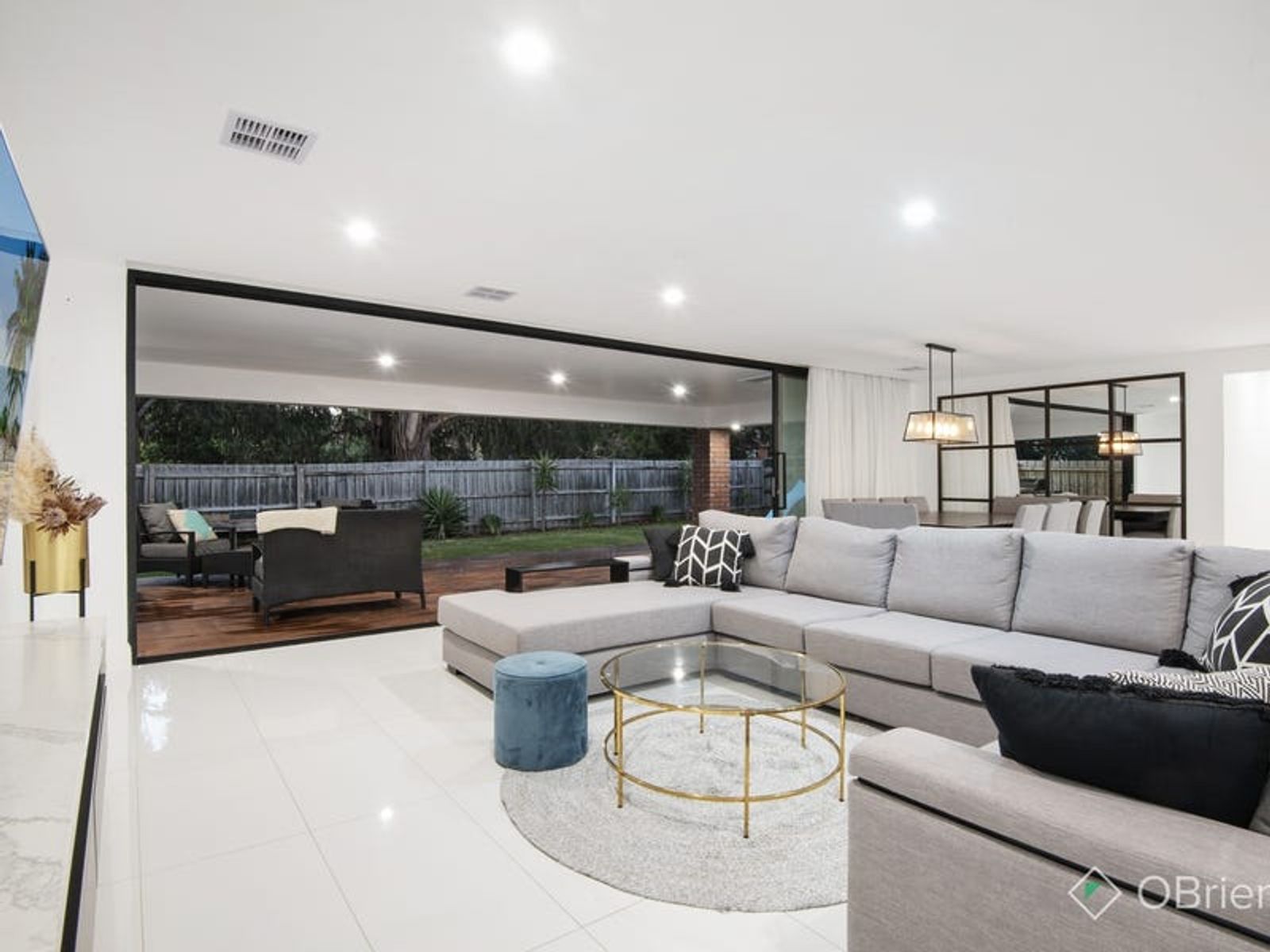 4 Knight Court, Endeavour Hills, VIC 3802, Endeavour Hills - Thumbnail 4