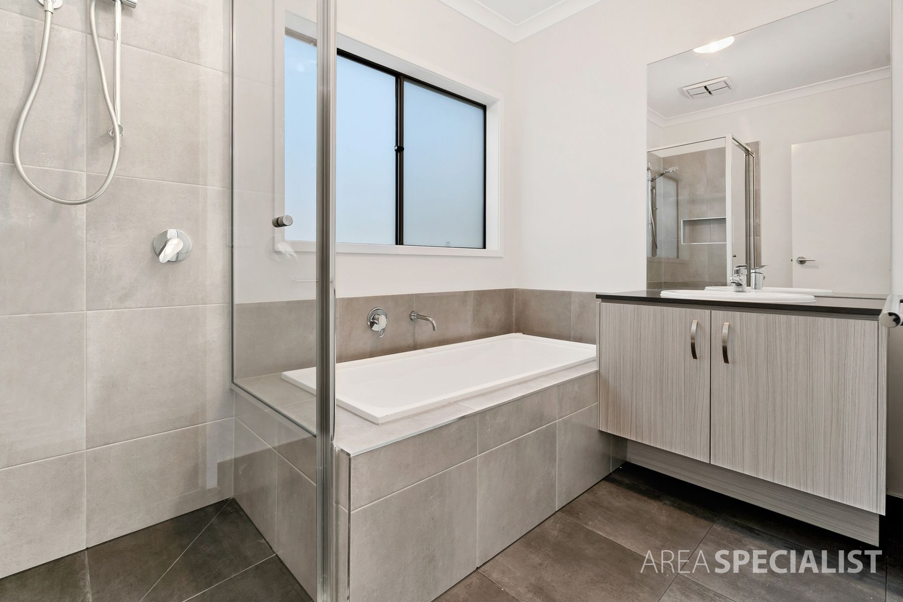 5 Mare Close, Cranbourne East, VIC 3977, Cranbourne East - Thumbnail 8
