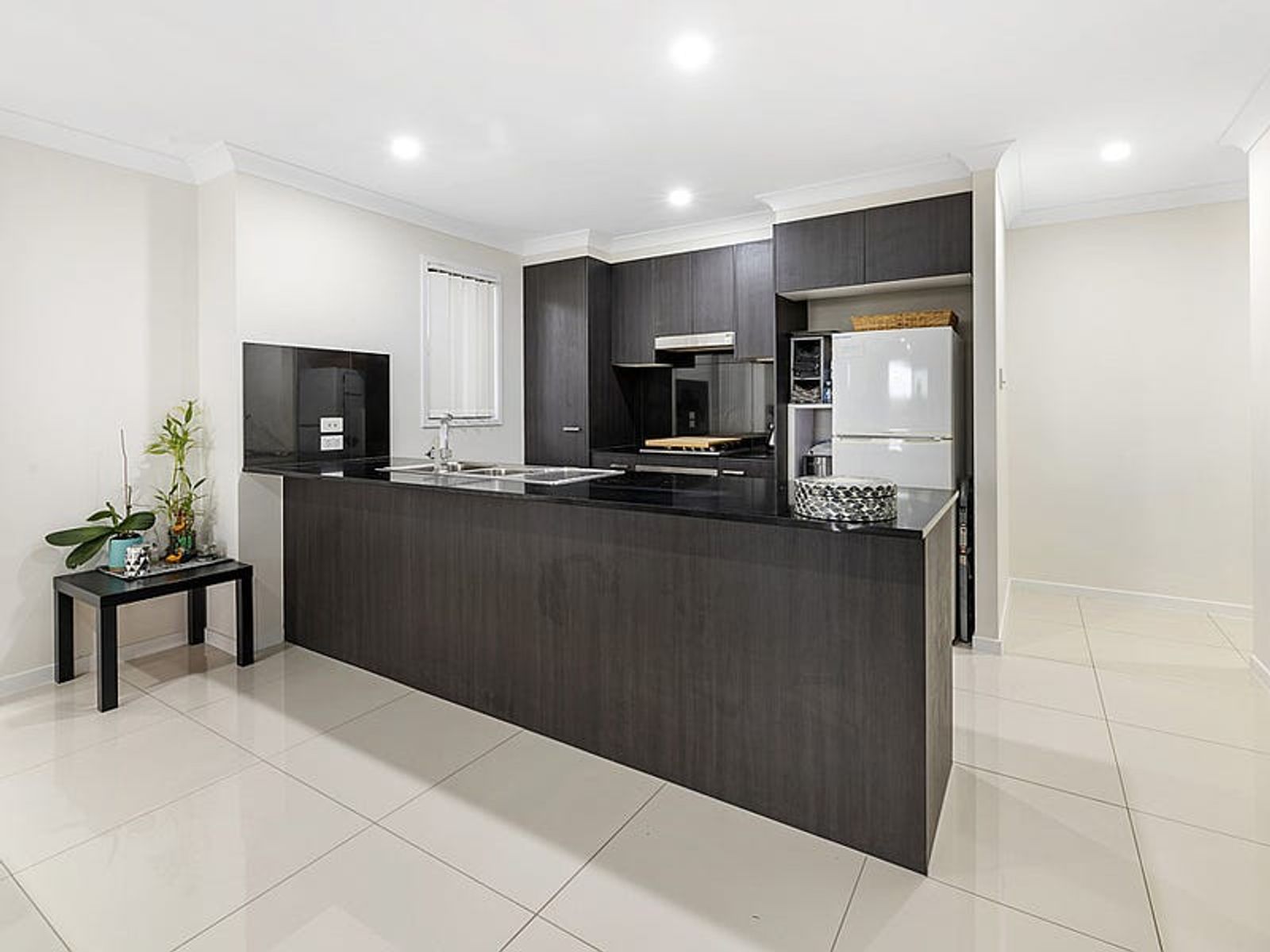 5 Peak Crescent, Pimpama, QLD 4209, Pimpama - Thumbnail 4