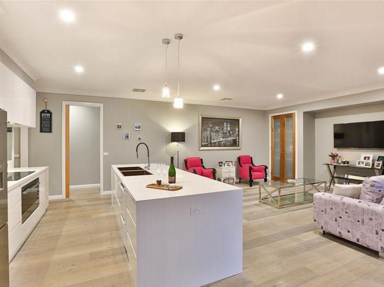 9 Heidi Court, Mildura - Thumbnail 2