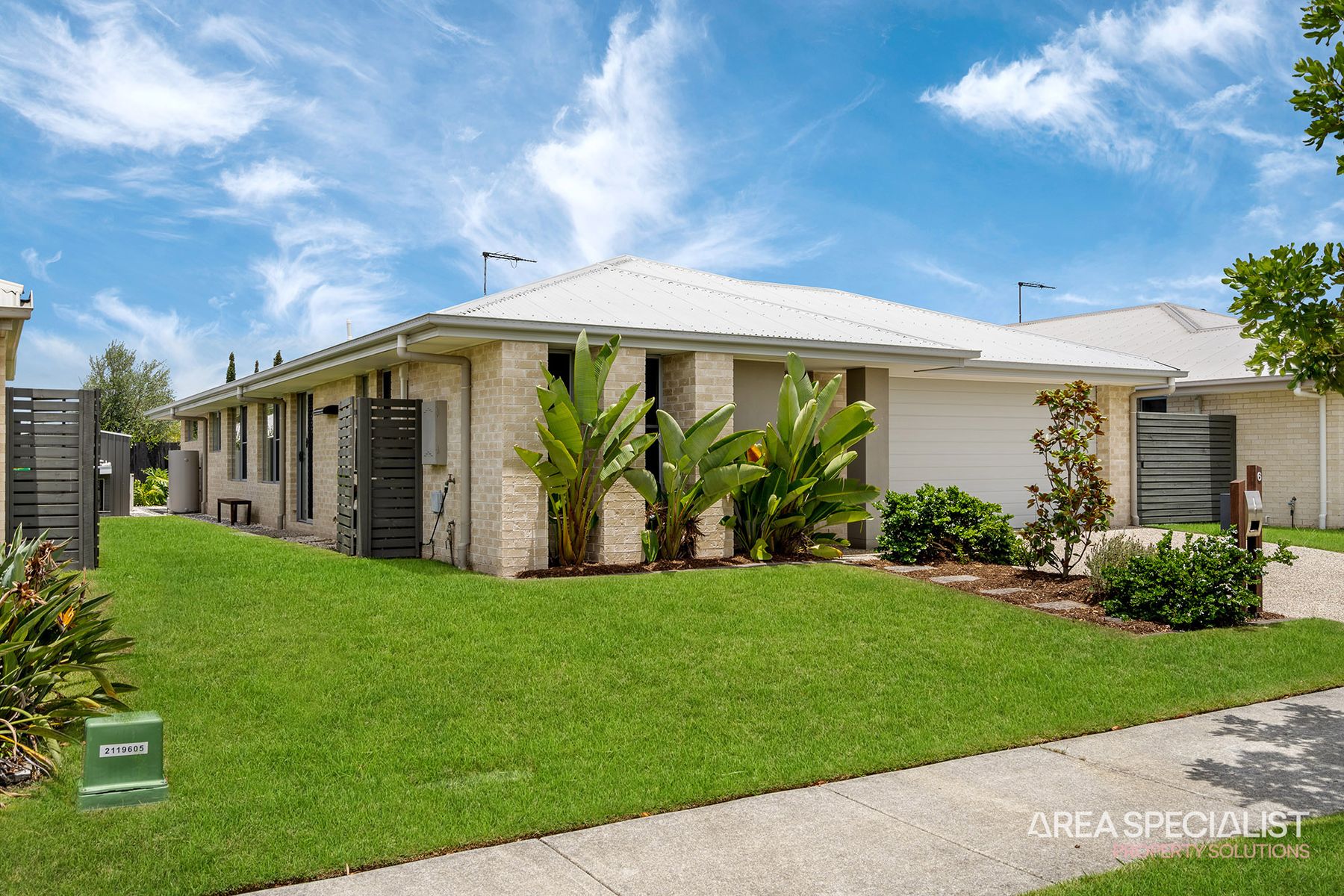6 Bayside Avenue, Jacobs Well, QLD 4208, Jacobs Well - Thumbnail 2