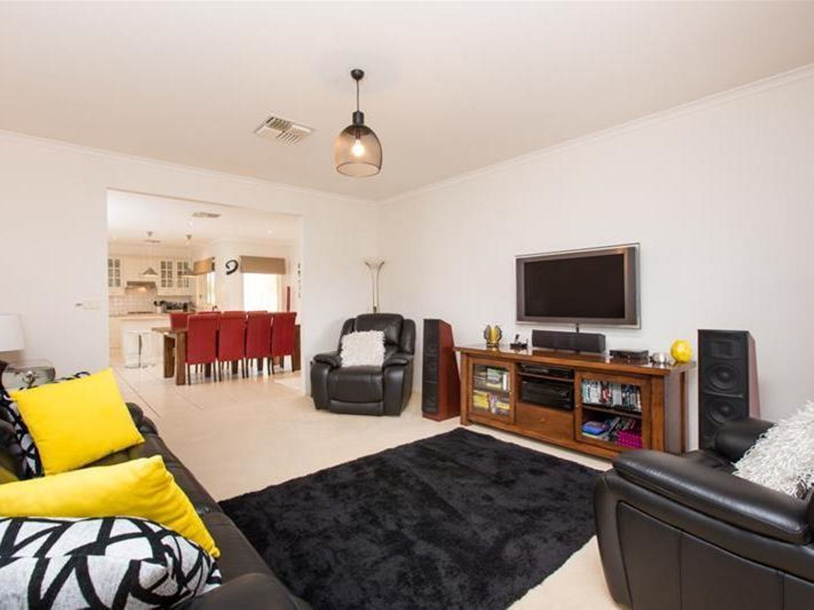 2/33 Leicester  Street, Mildura - Thumbnail 3