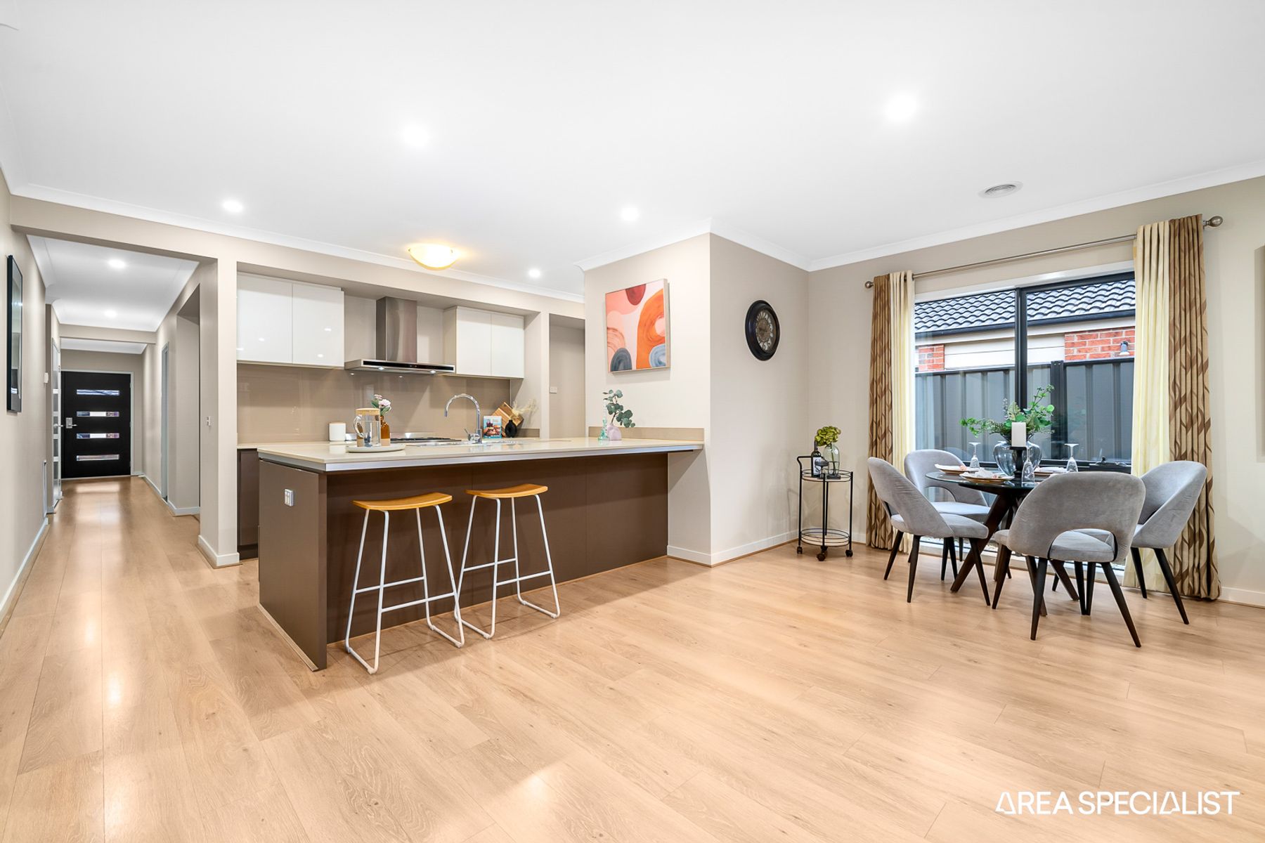 36 Palomino Avenue, Clyde North, VIC 3978, Clyde North - Thumbnail 5