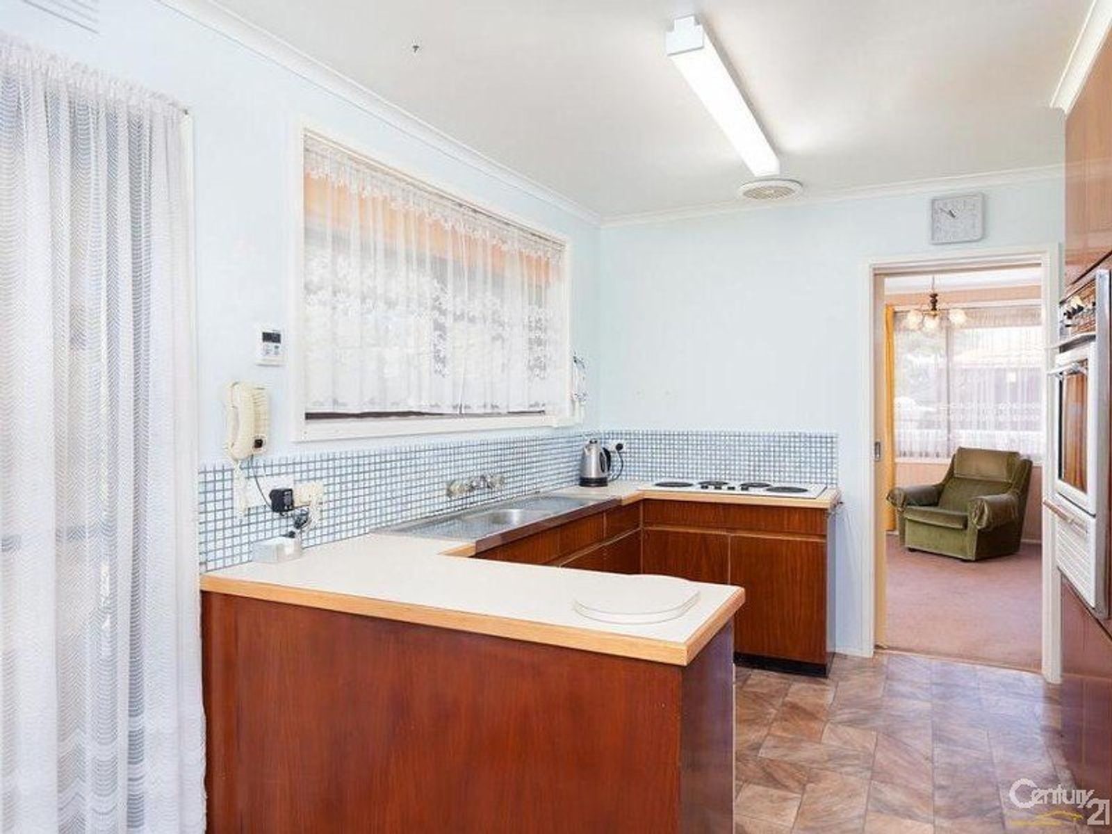6 Chaucer Avenue, Frankston - Thumbnail 6