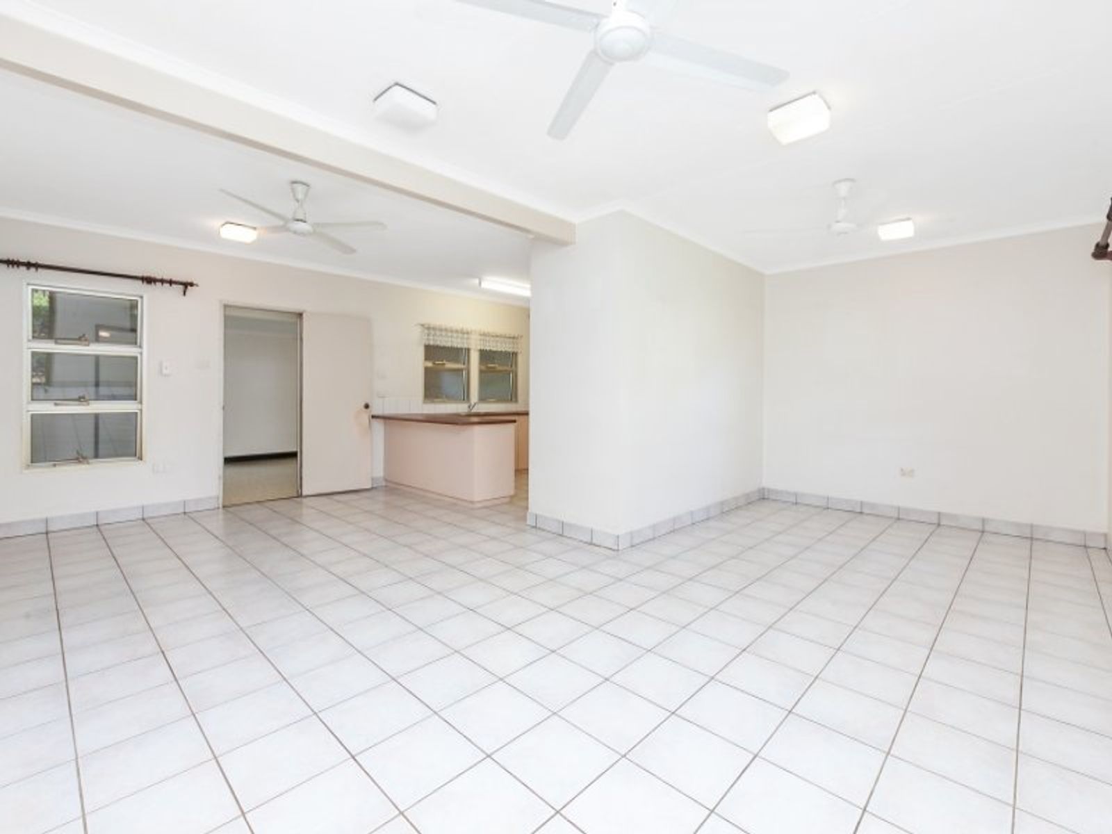 71 Nightcliff Road, Nightcliff NT 0810, Nightcliff - Thumbnail 4