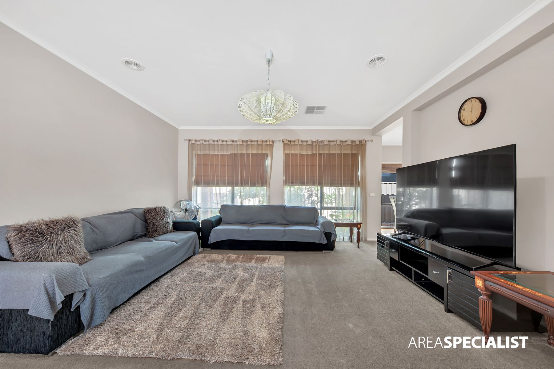 3 Hurlingham Place, Caroline Springs, VIC 3023, Caroline Springs - Thumbnail 4