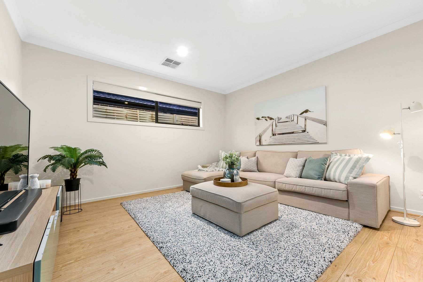43 Ritchie Drive, Clyde North, VIC 3978, Clyde North - Thumbnail 4