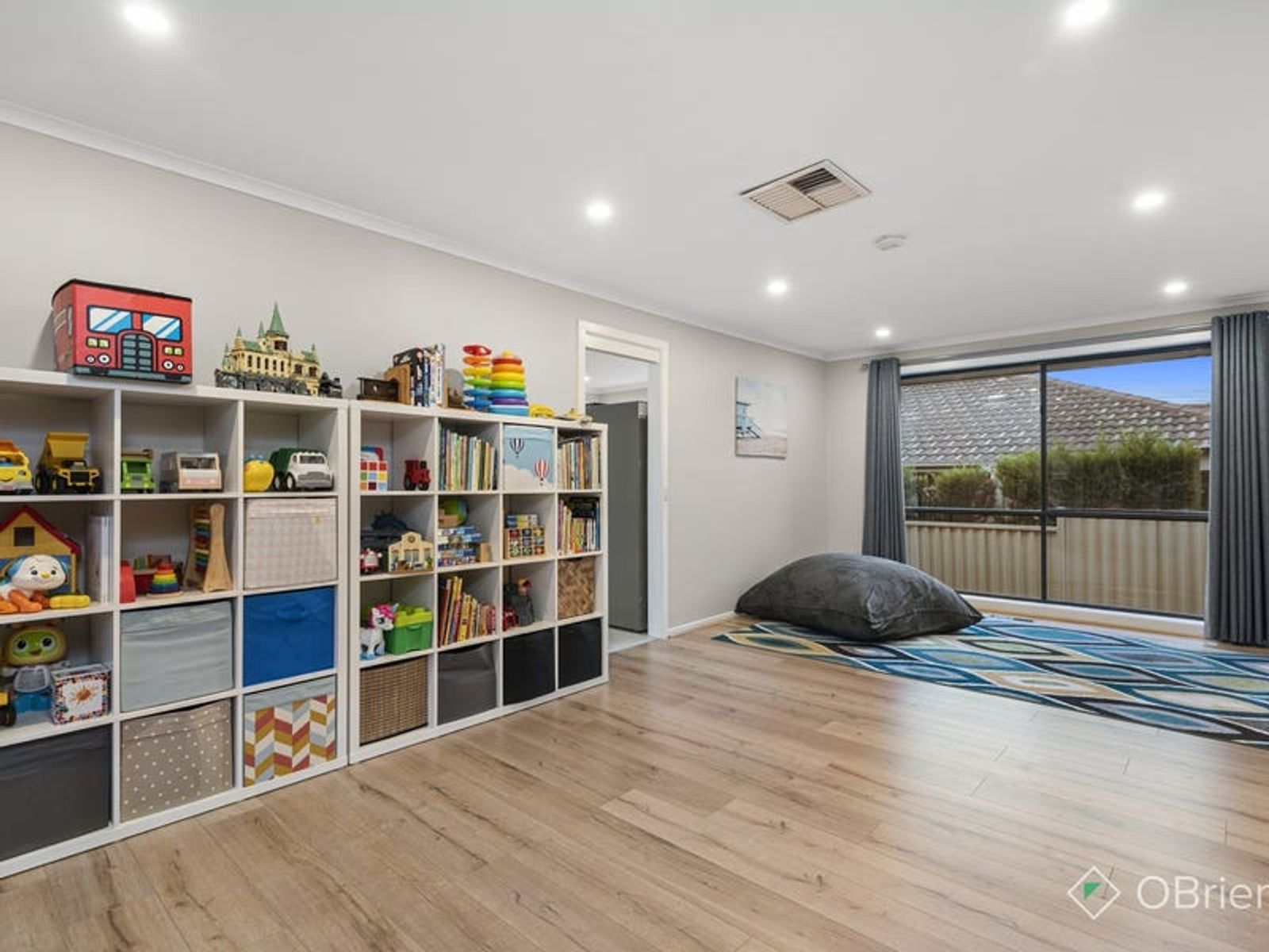 62 Georgette Crescent, Endeavour Hills, VIC 3802, Endeavour Hills - Thumbnail 6